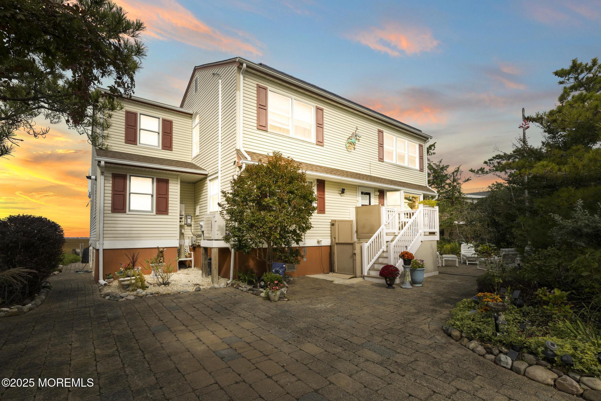 6 Collier Road