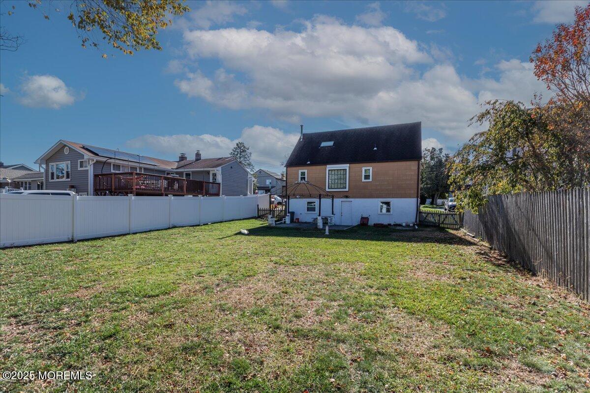 20 N Gateway