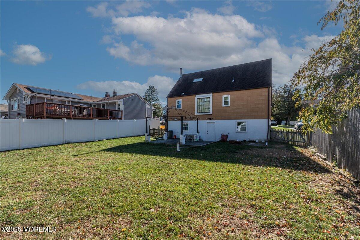 20 N Gateway