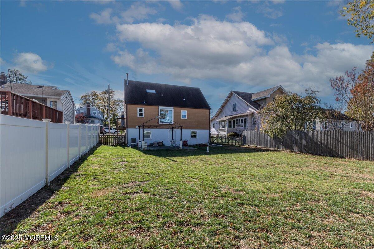 20 N Gateway