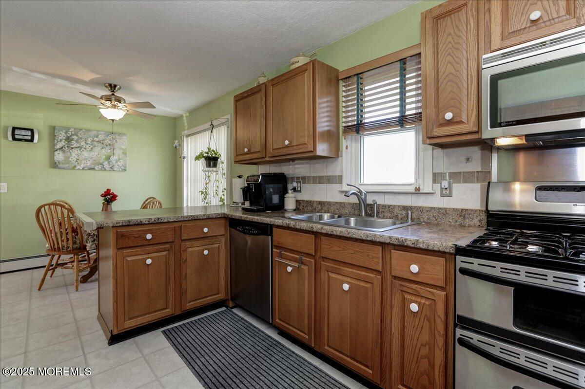 20 N Gateway