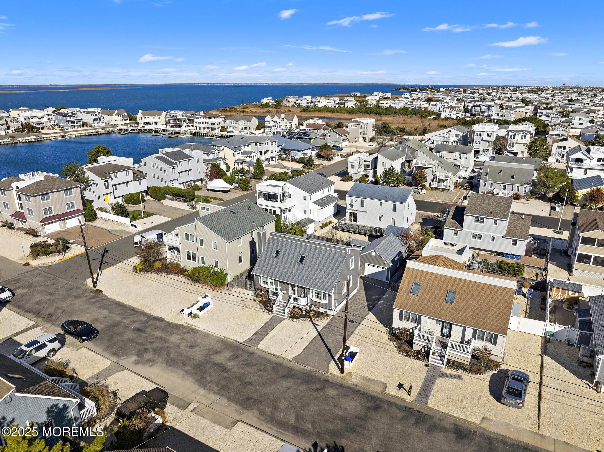 9 Inlet Road