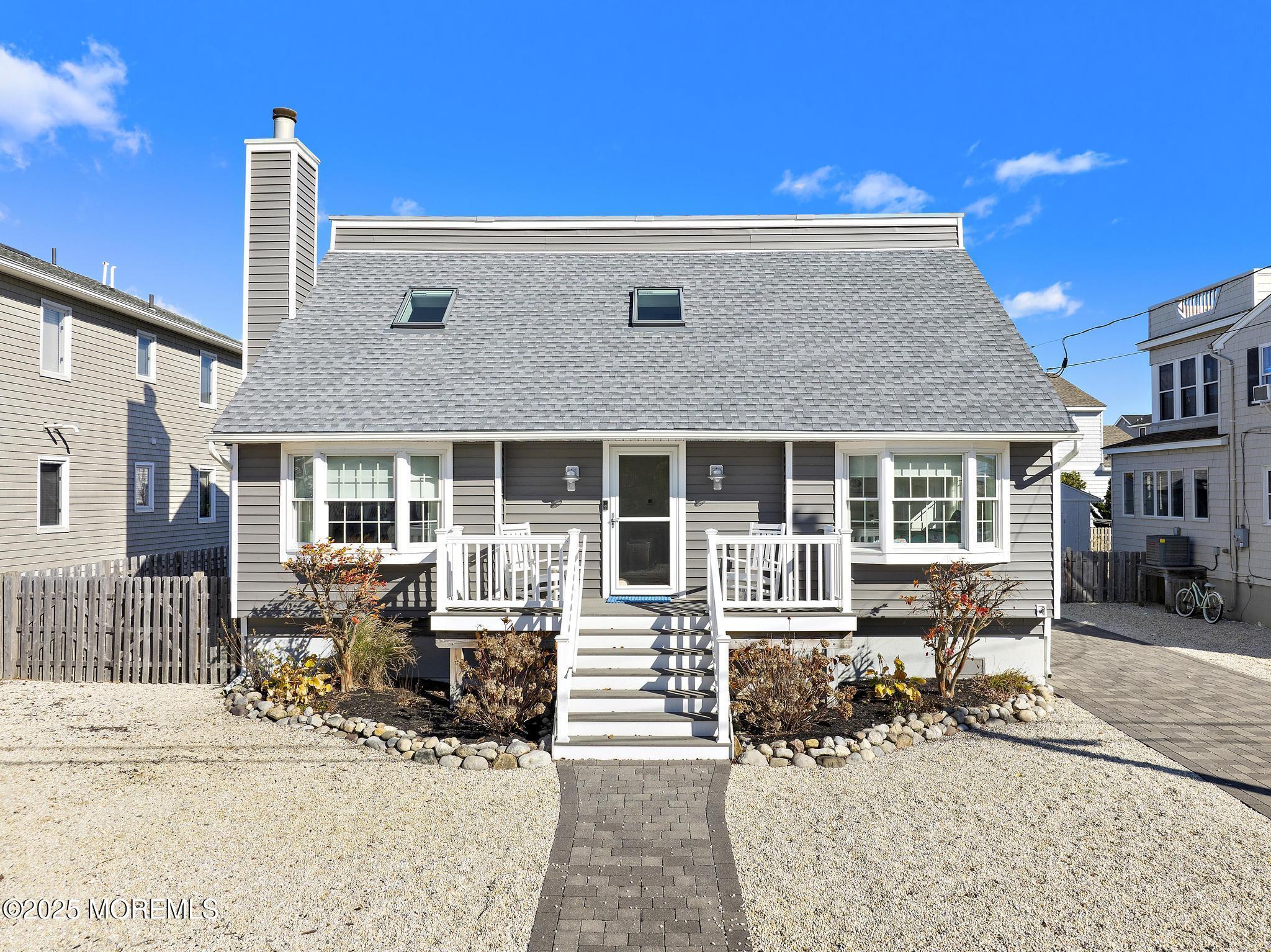9 Inlet Road