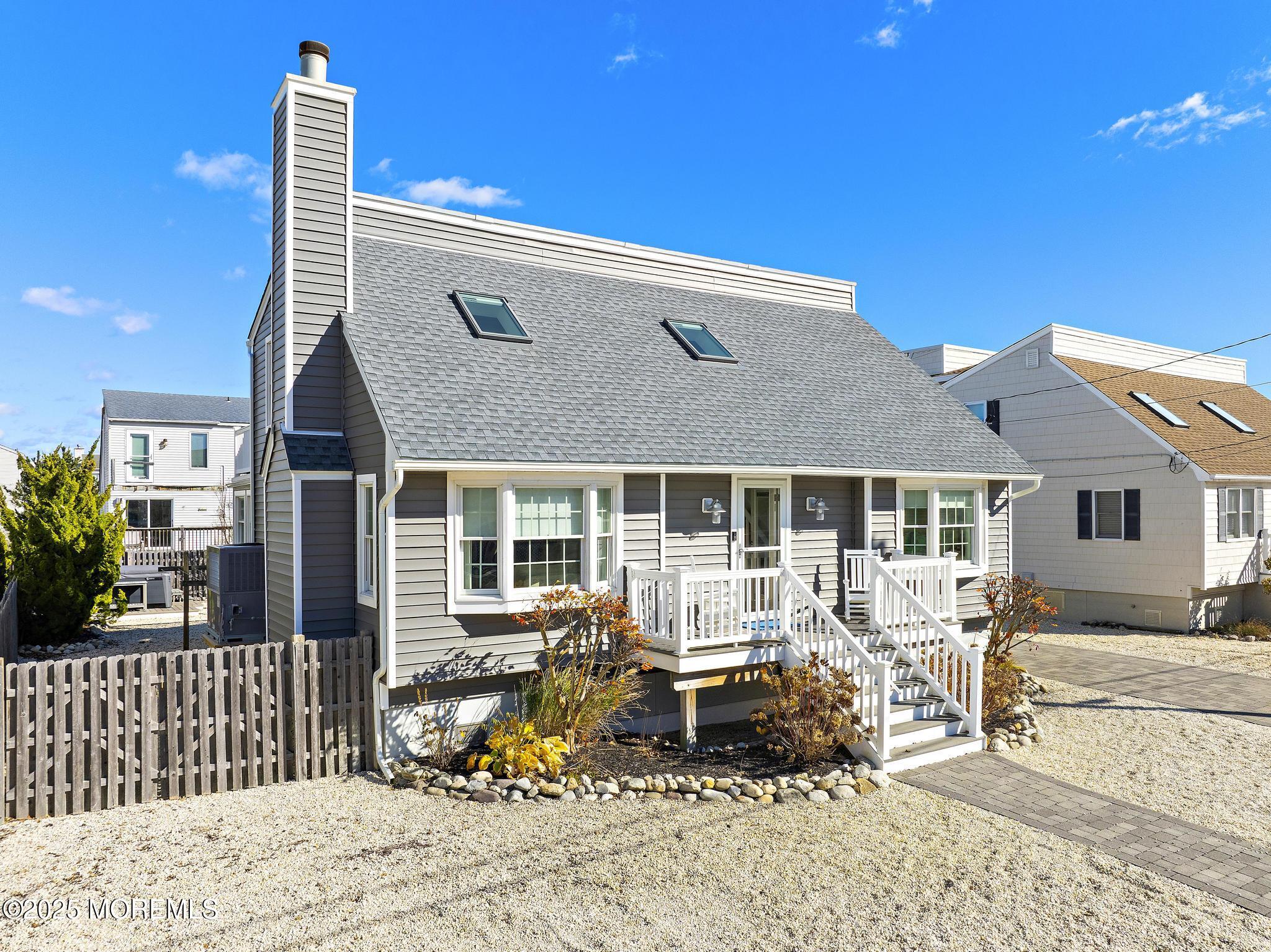 9 Inlet Road