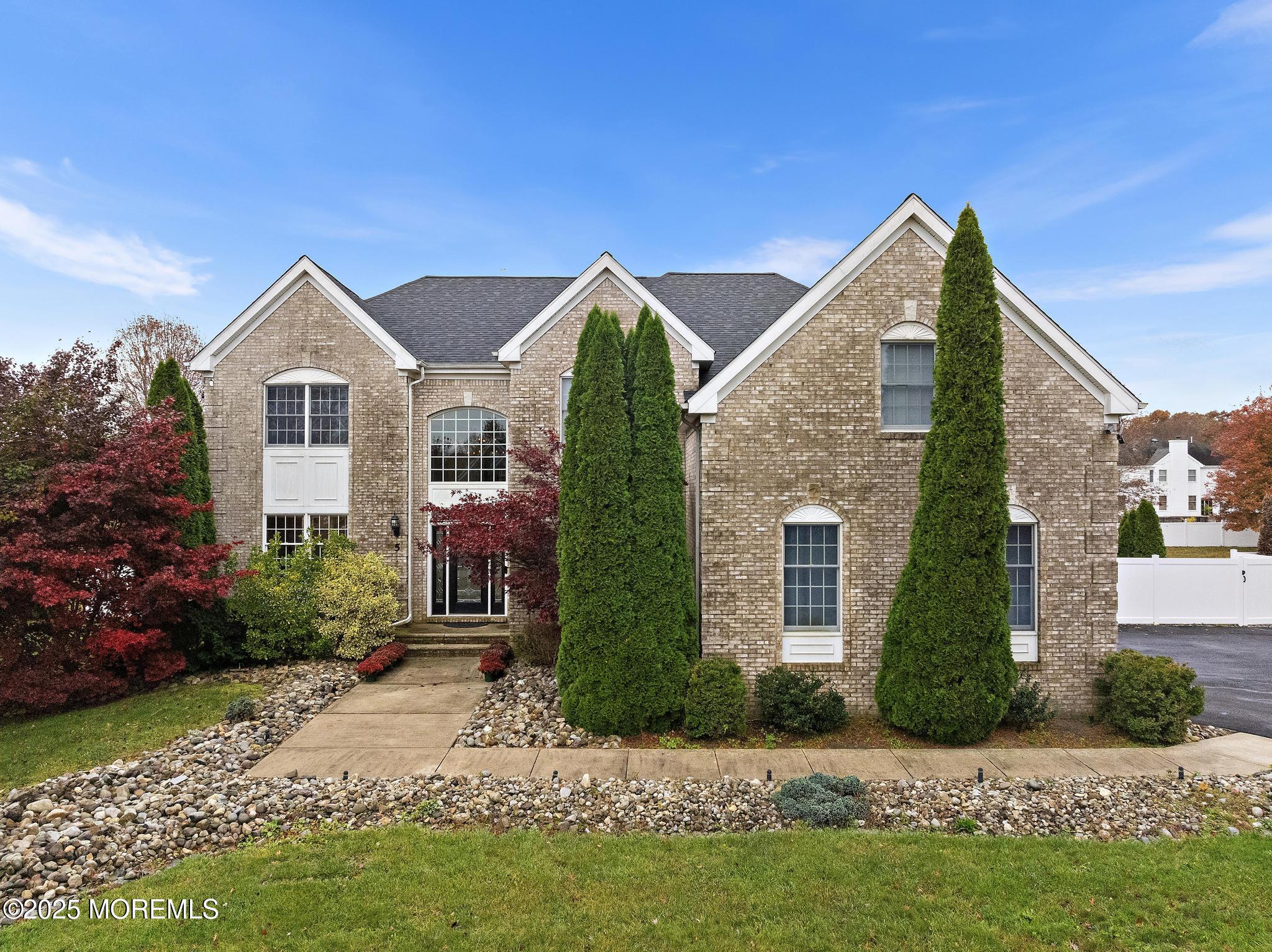 5 Willow Court