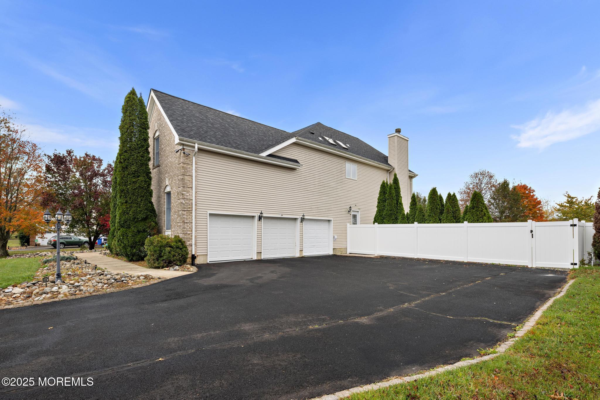 5 Willow Court