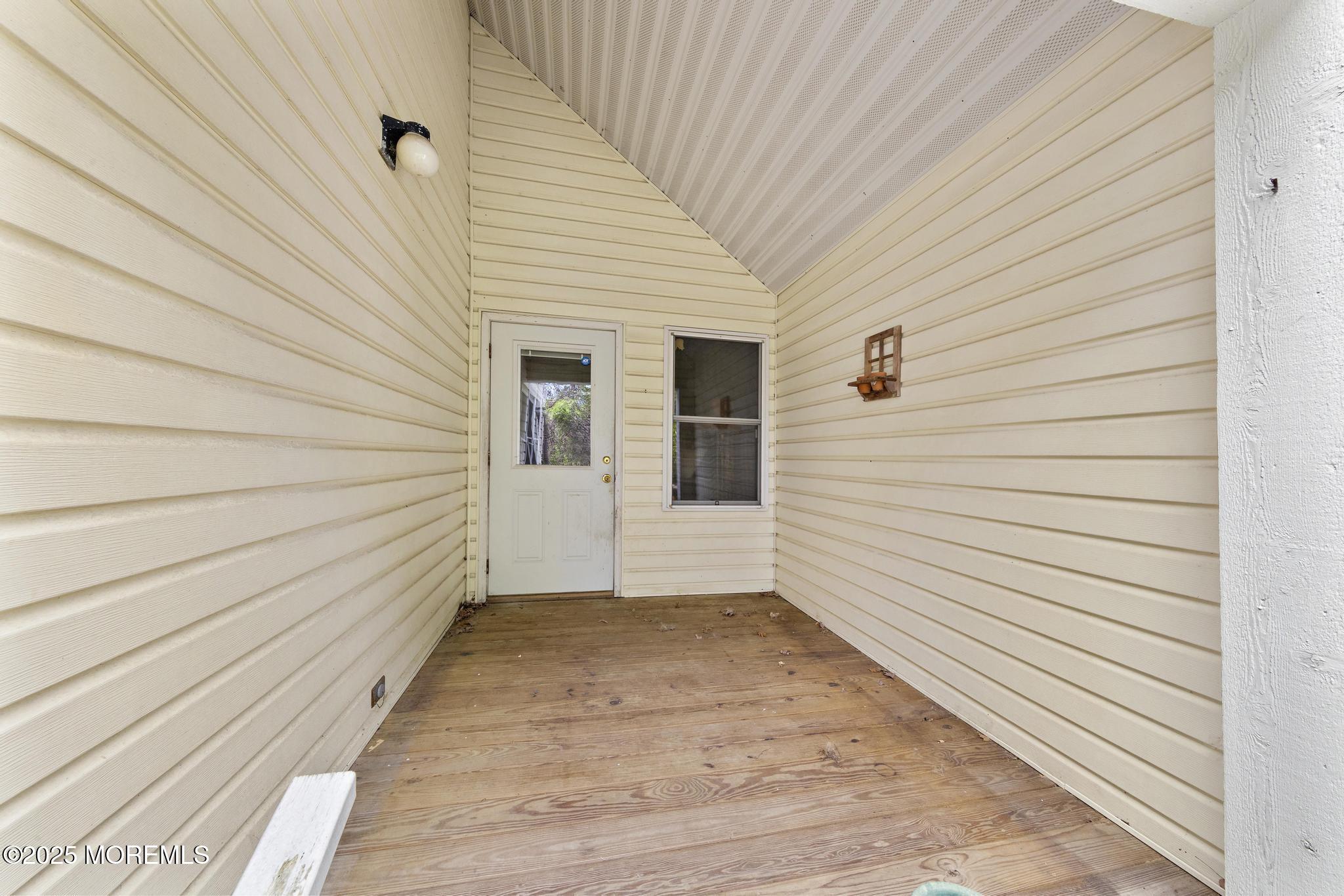 107 Deerfield Drive
