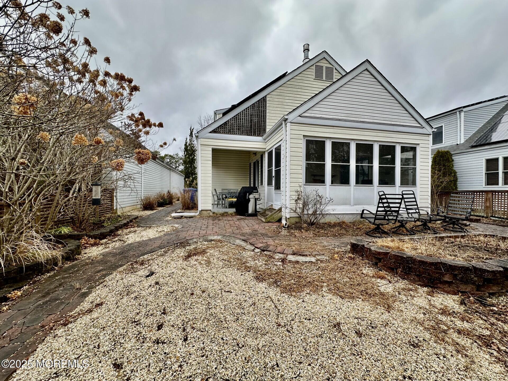 107 Deerfield Drive