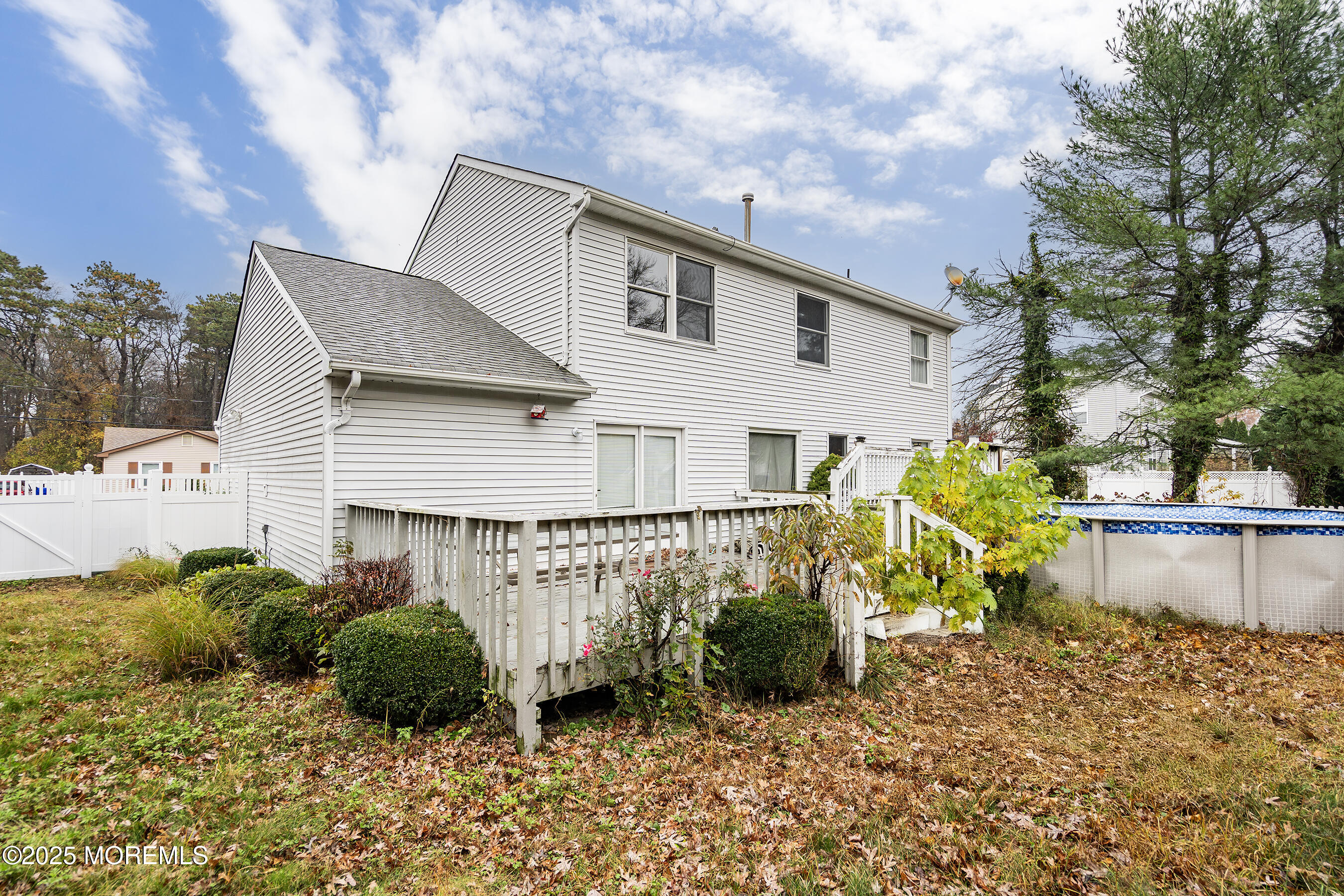 388 N Lake Drive