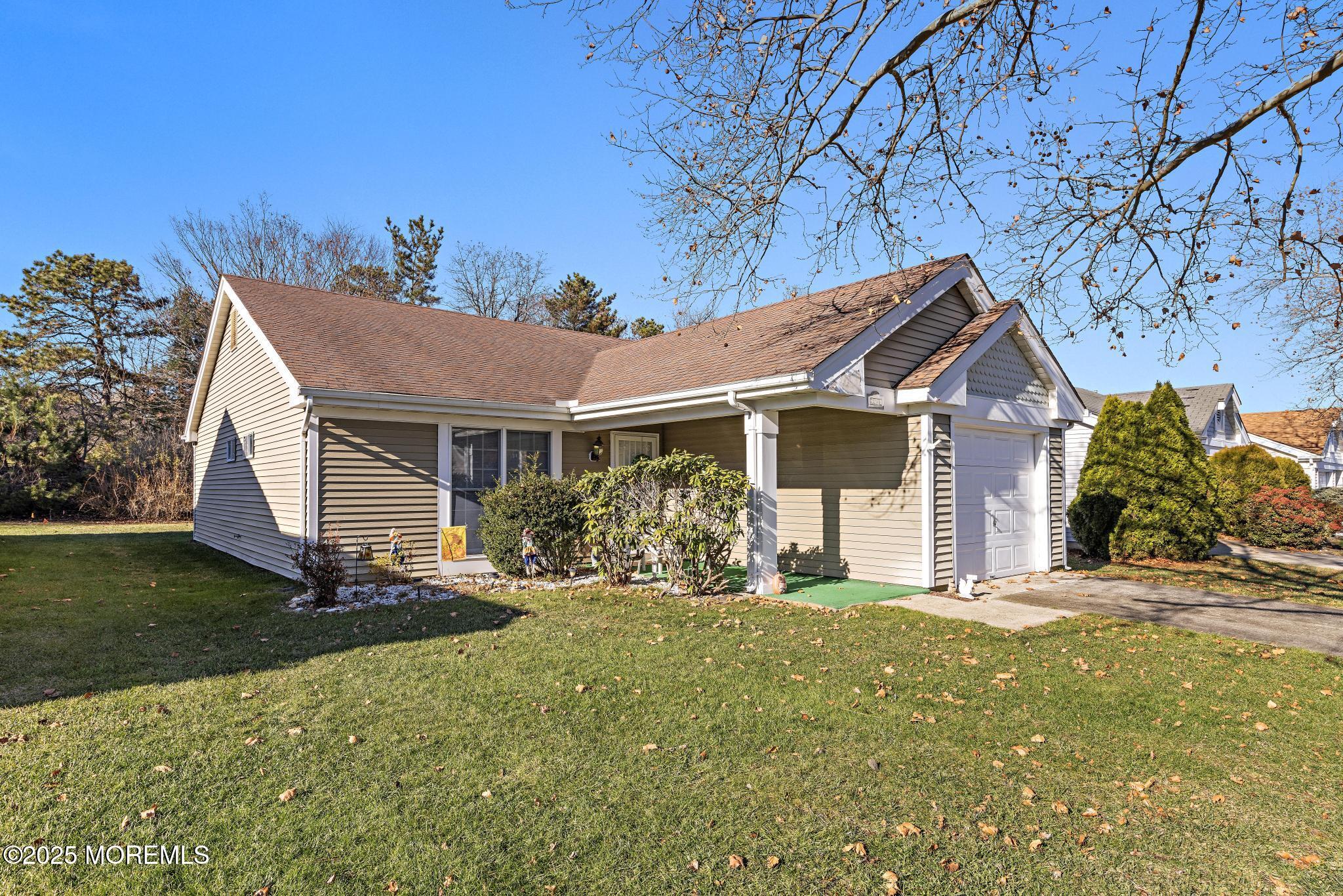 2246 Agincourt Road