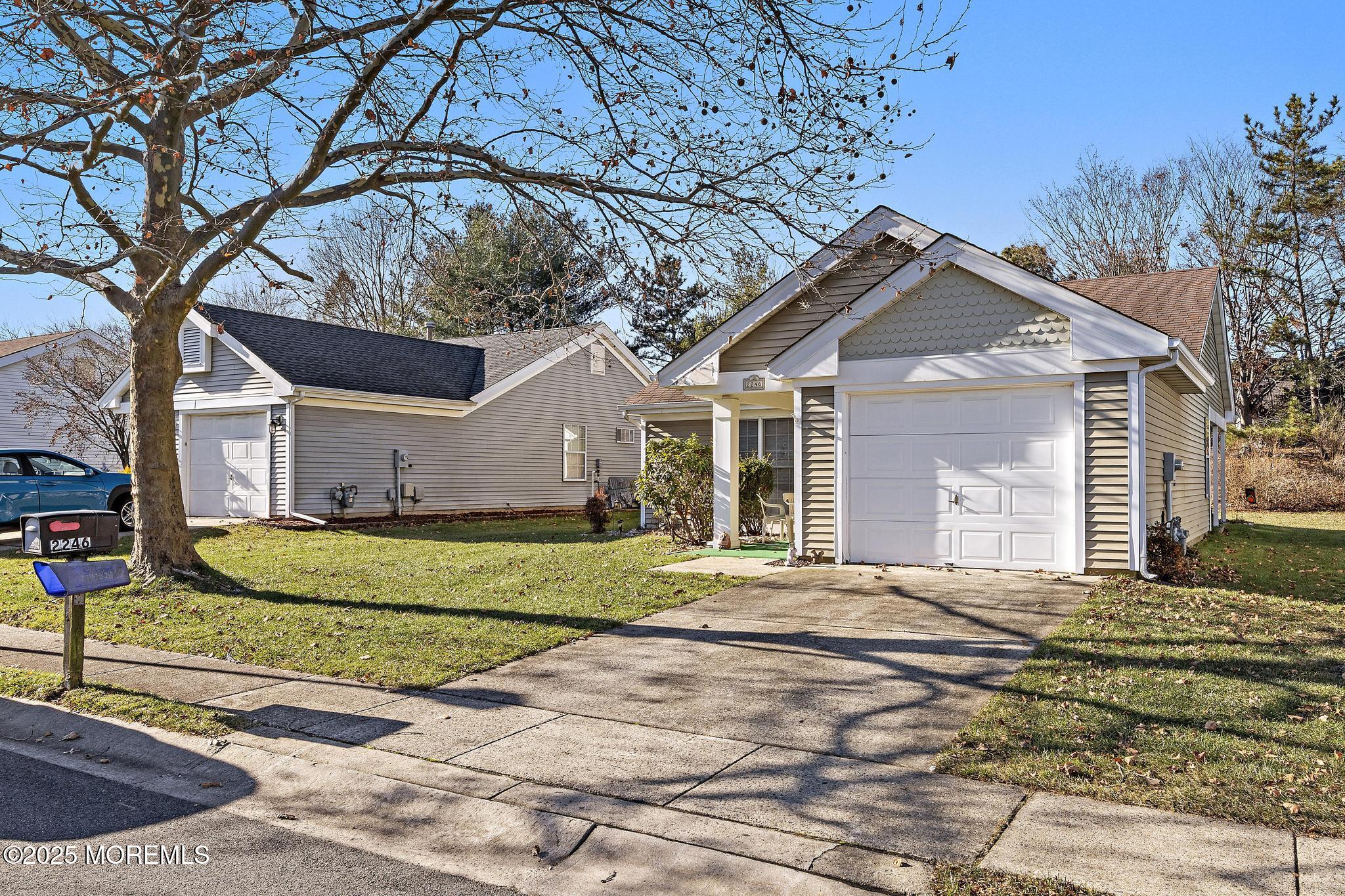 2246 Agincourt Road