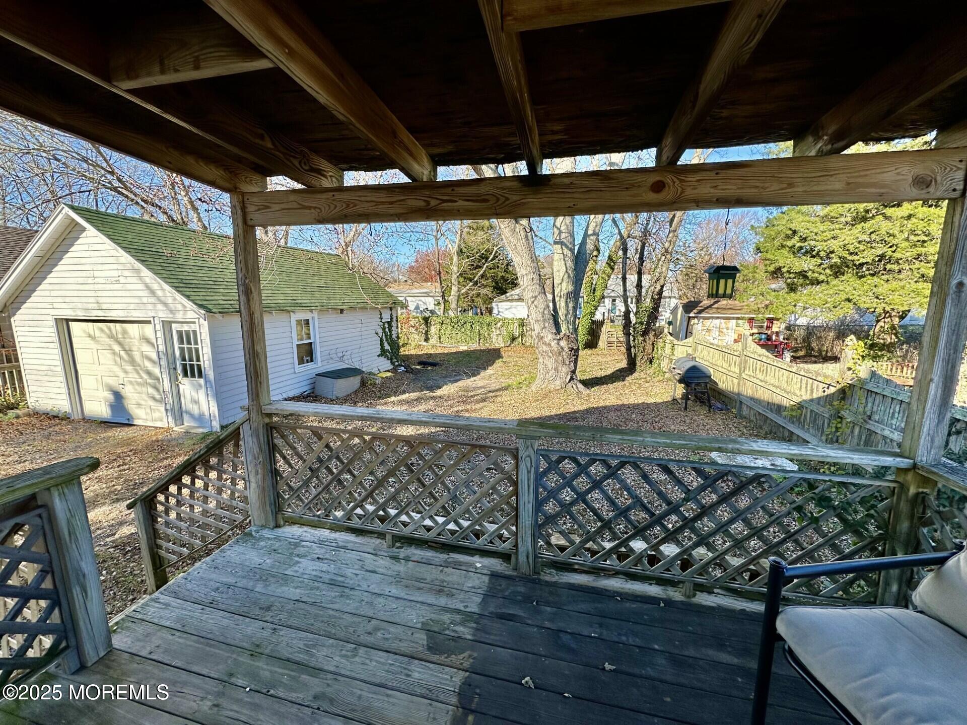 139 Otis Avenue