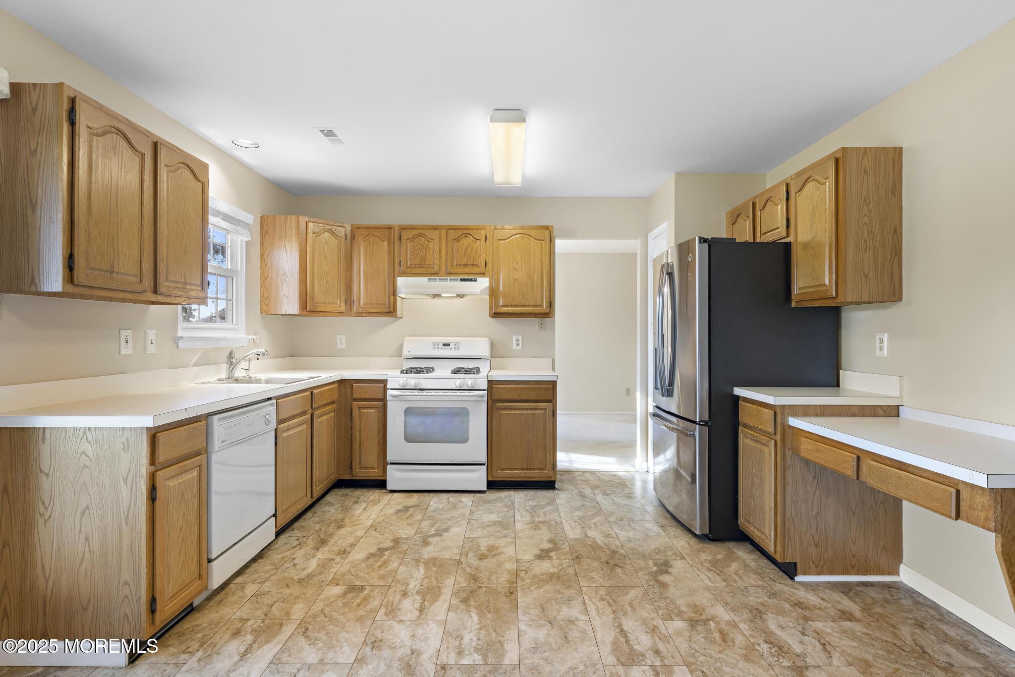 104 Greenwood Lake Road