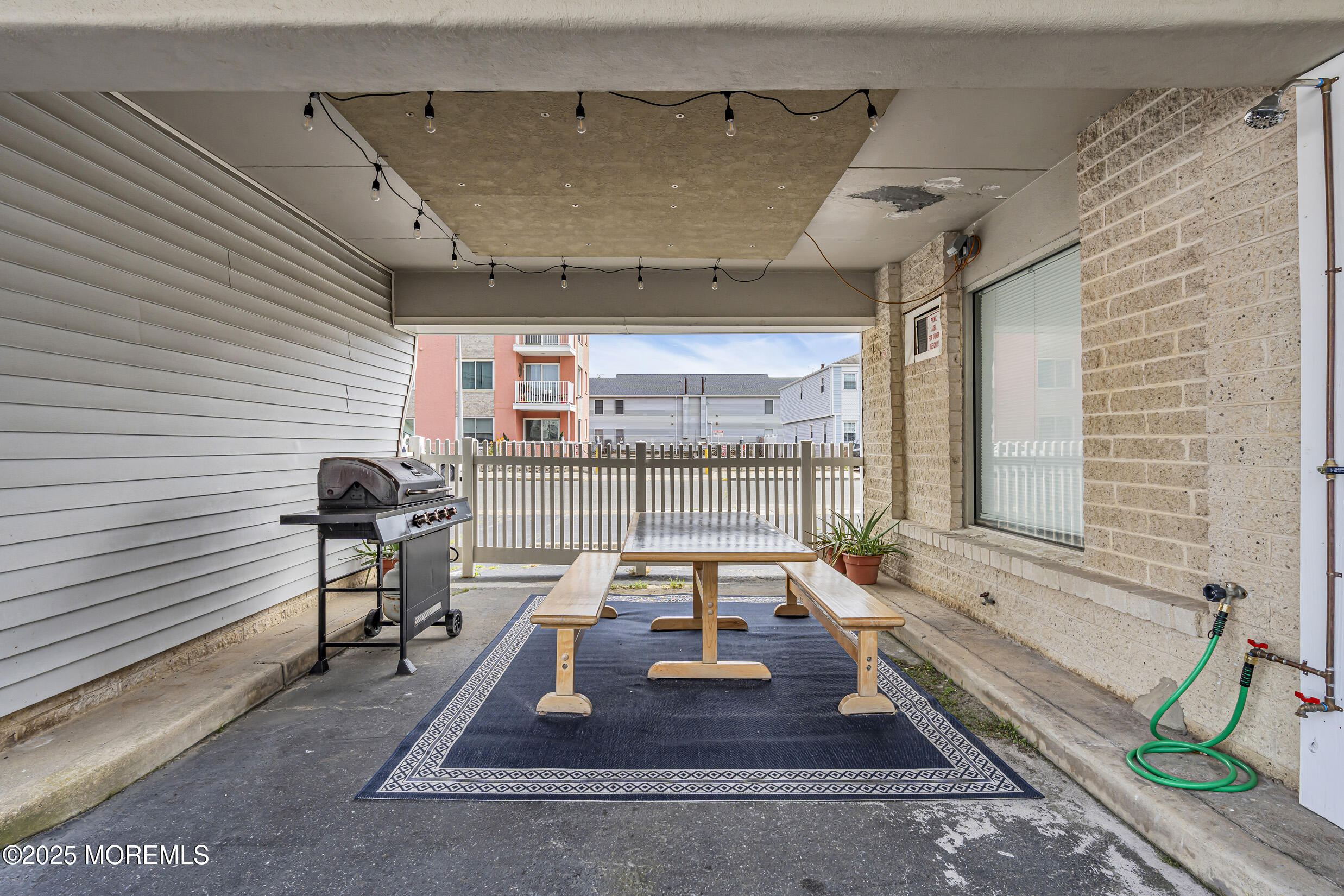 28 Fremont Avenue B12
