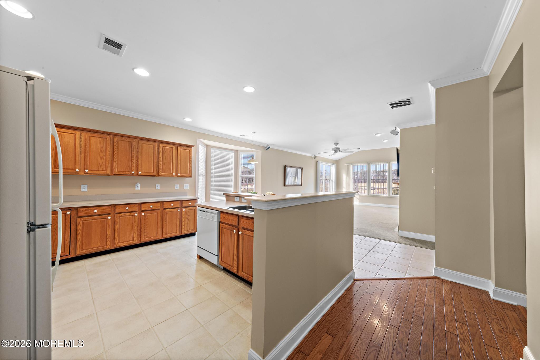 407 Golf View Drive