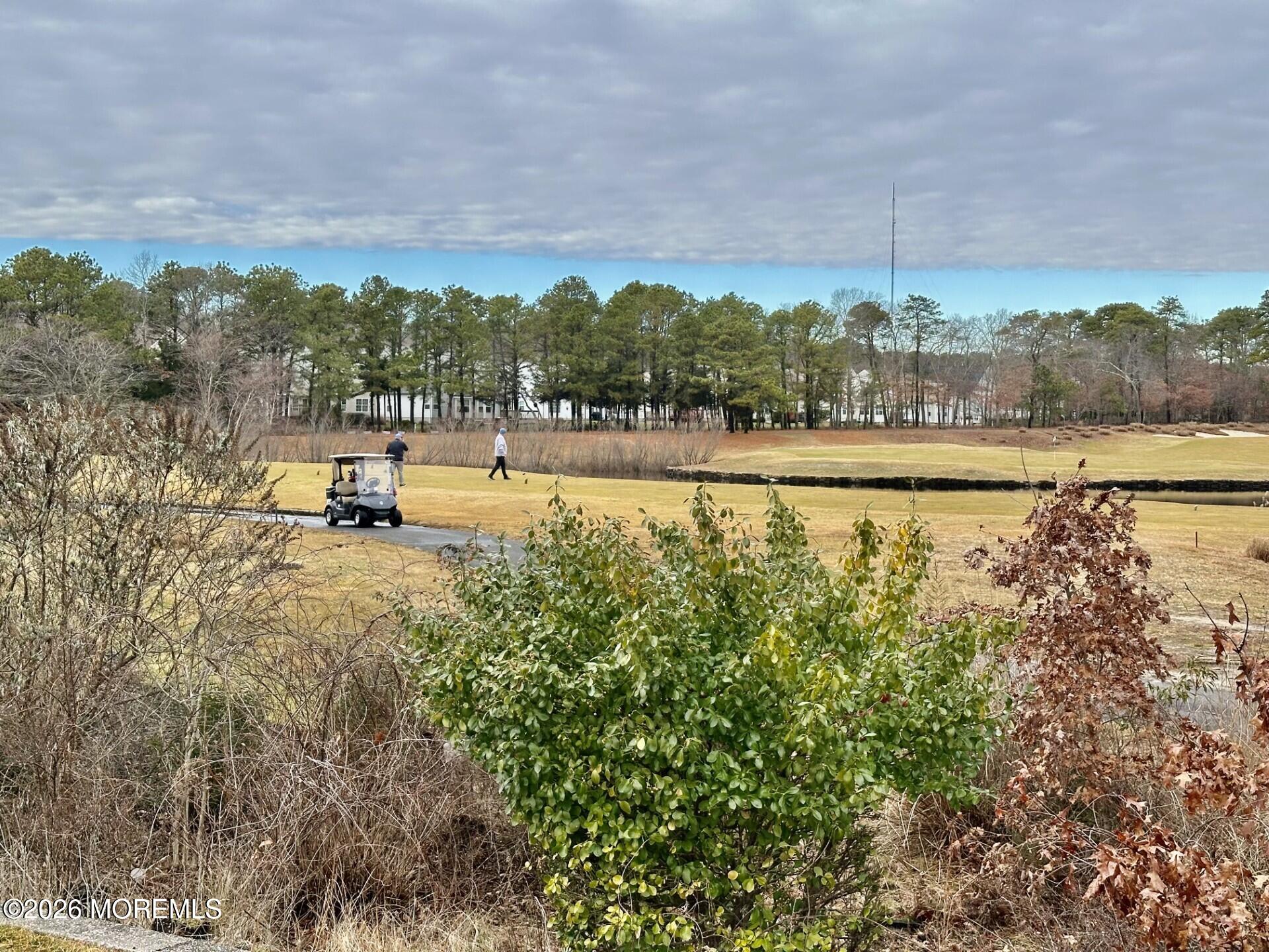 407 Golf View Drive