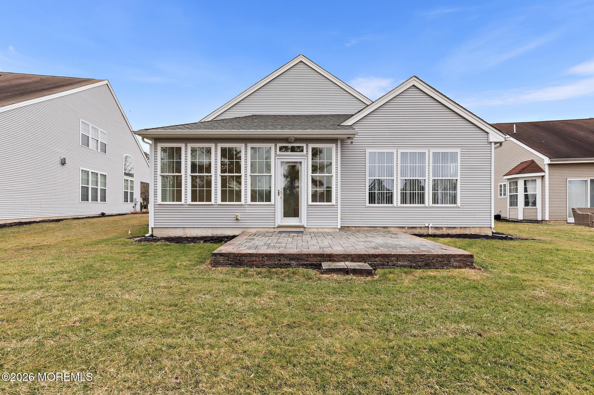407 Golf View Drive