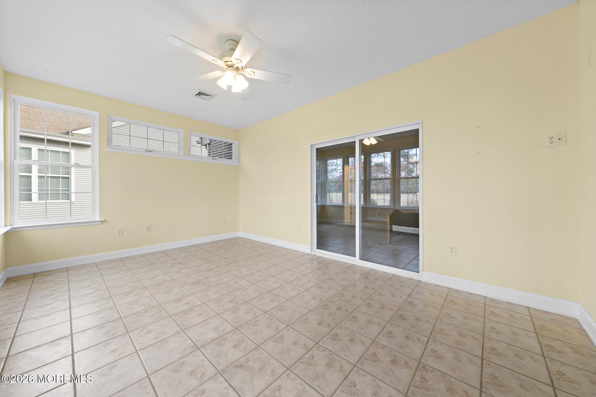 407 Golf View Drive