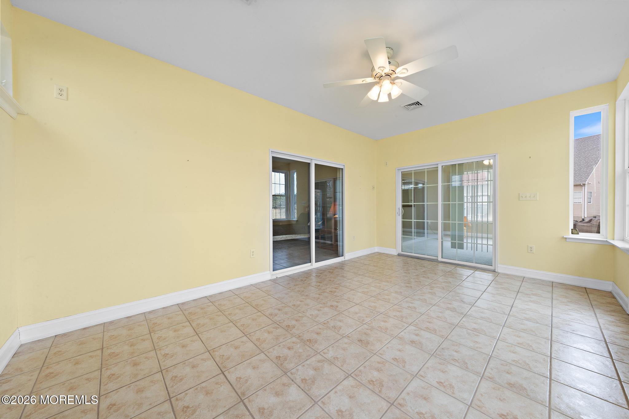 407 Golf View Drive