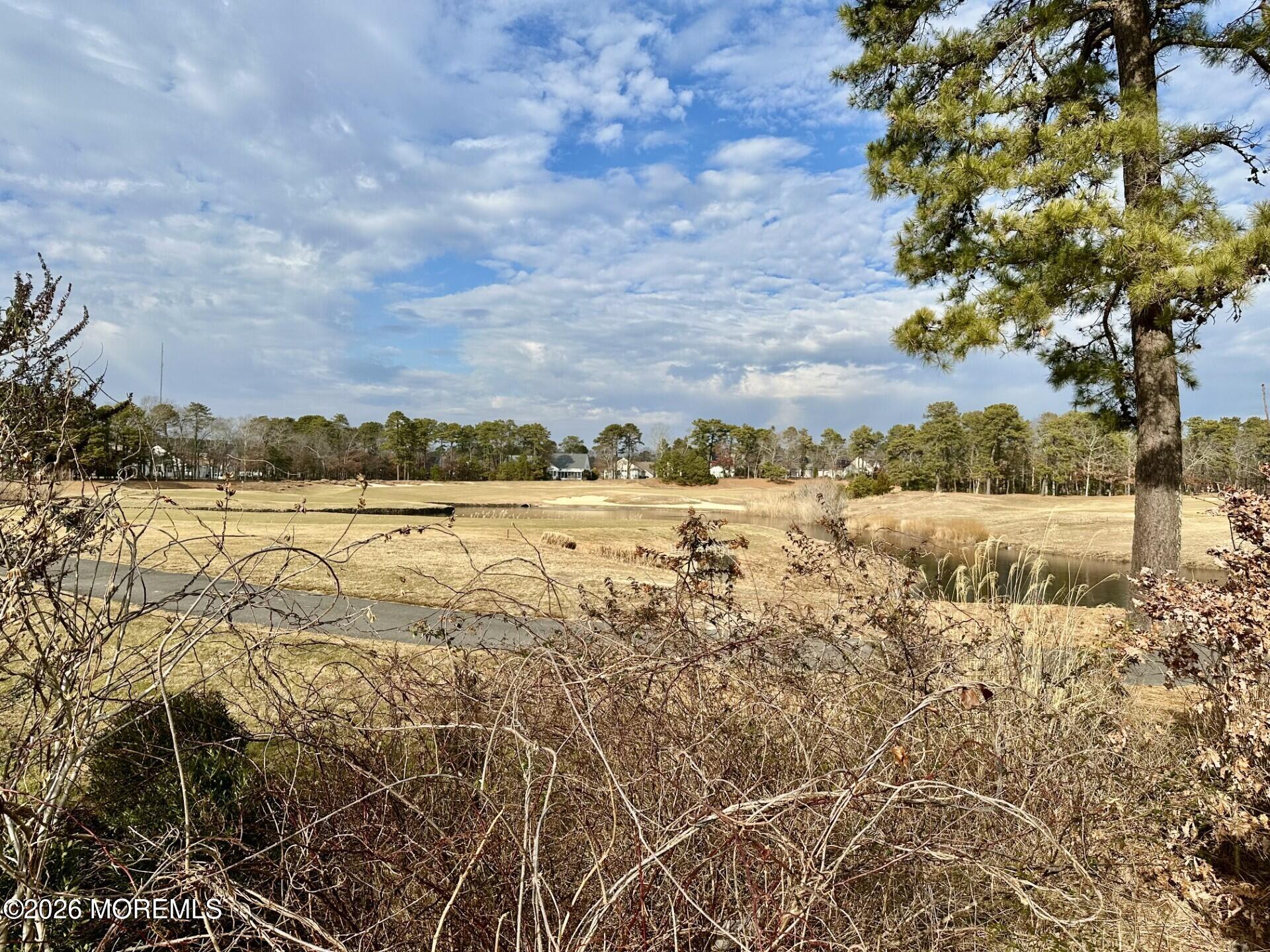 407 Golf View Drive