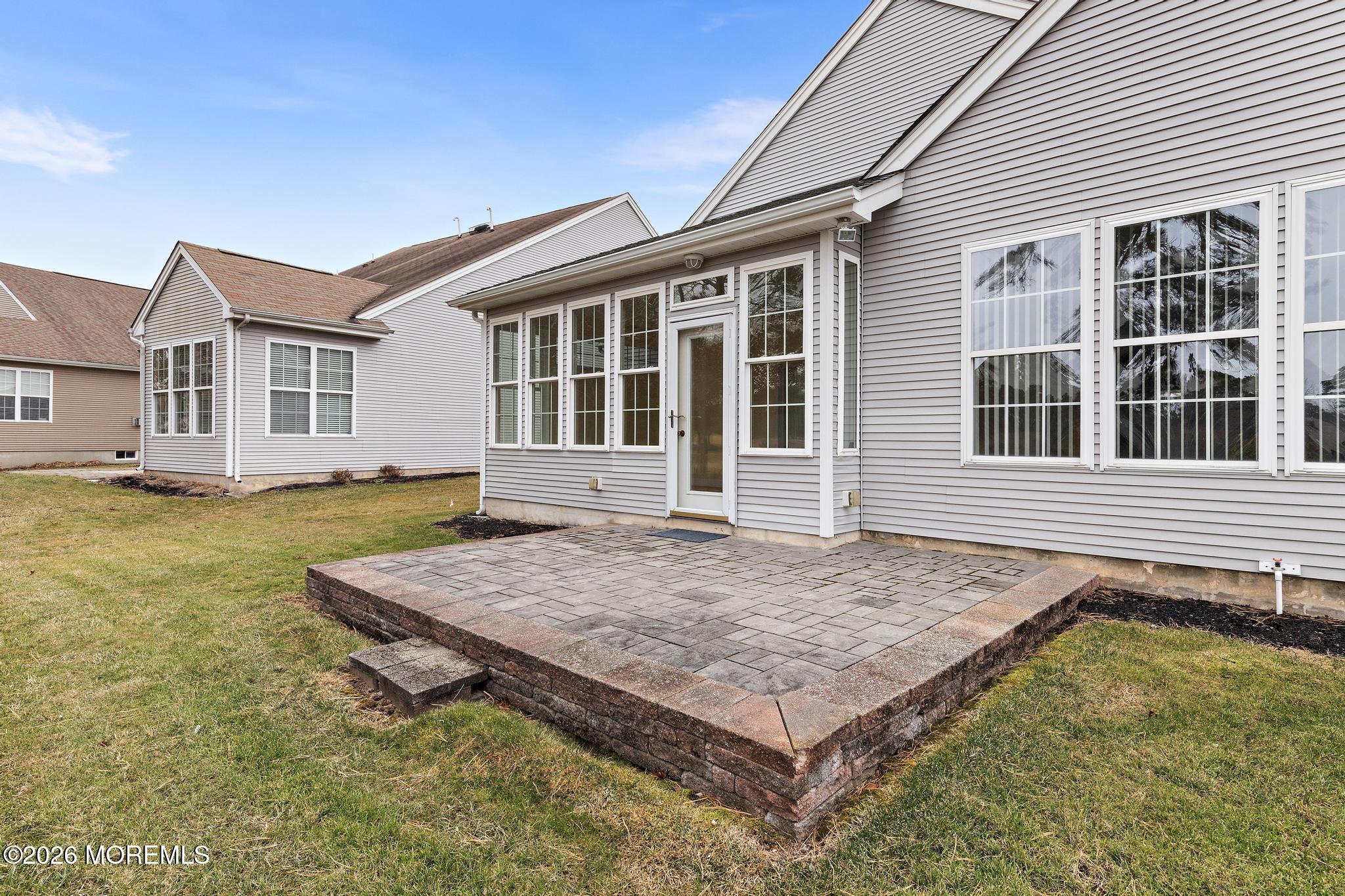 407 Golf View Drive