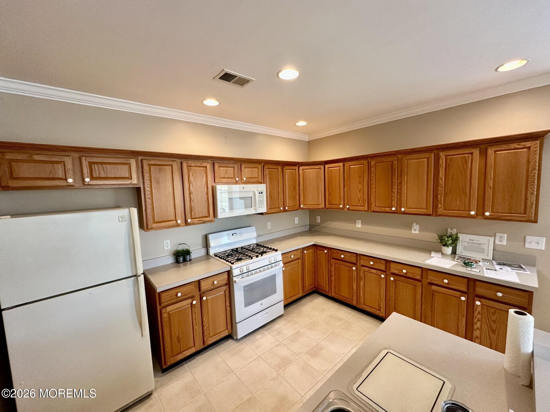 407 Golf View Drive