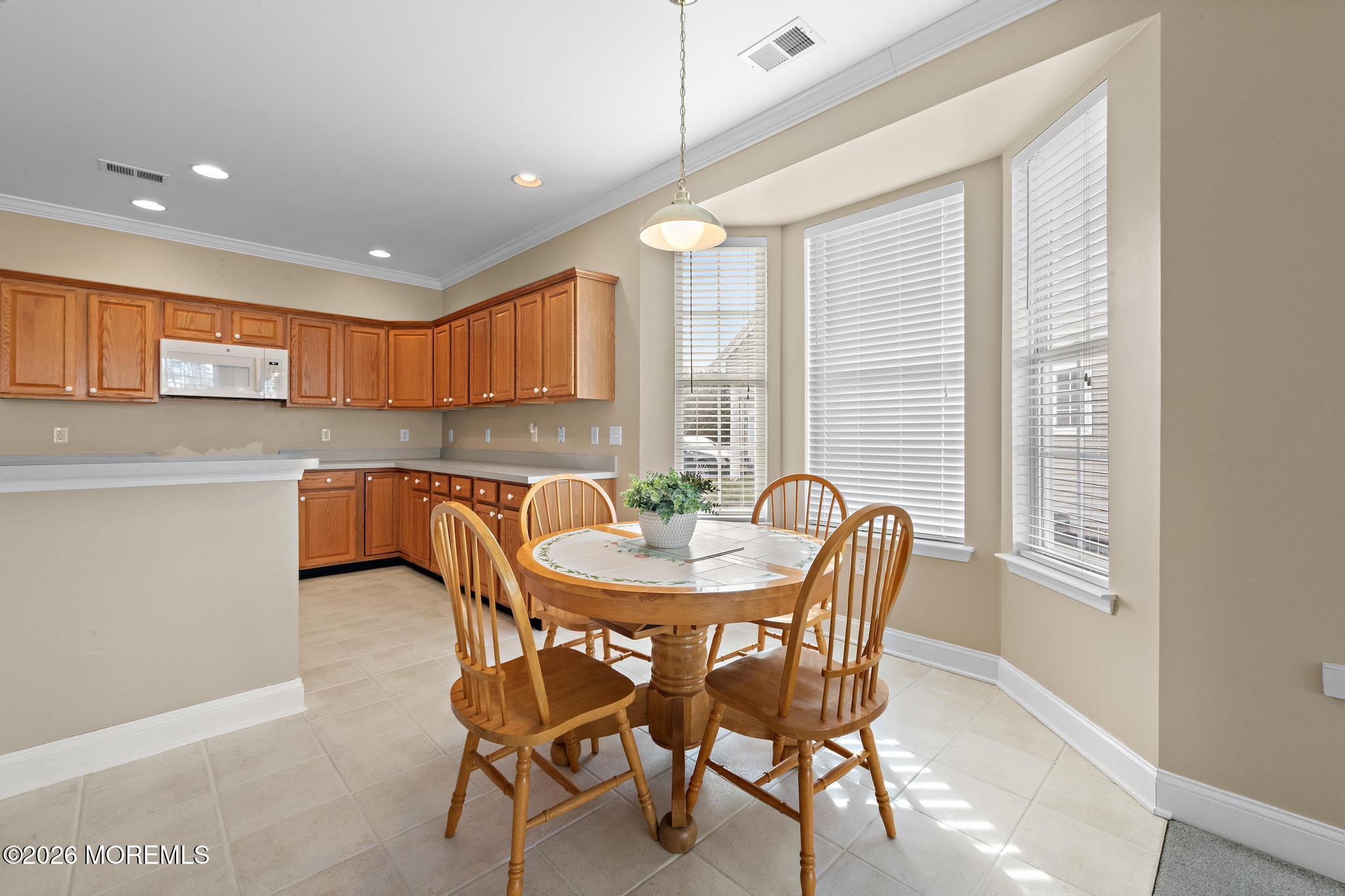 407 Golf View Drive
