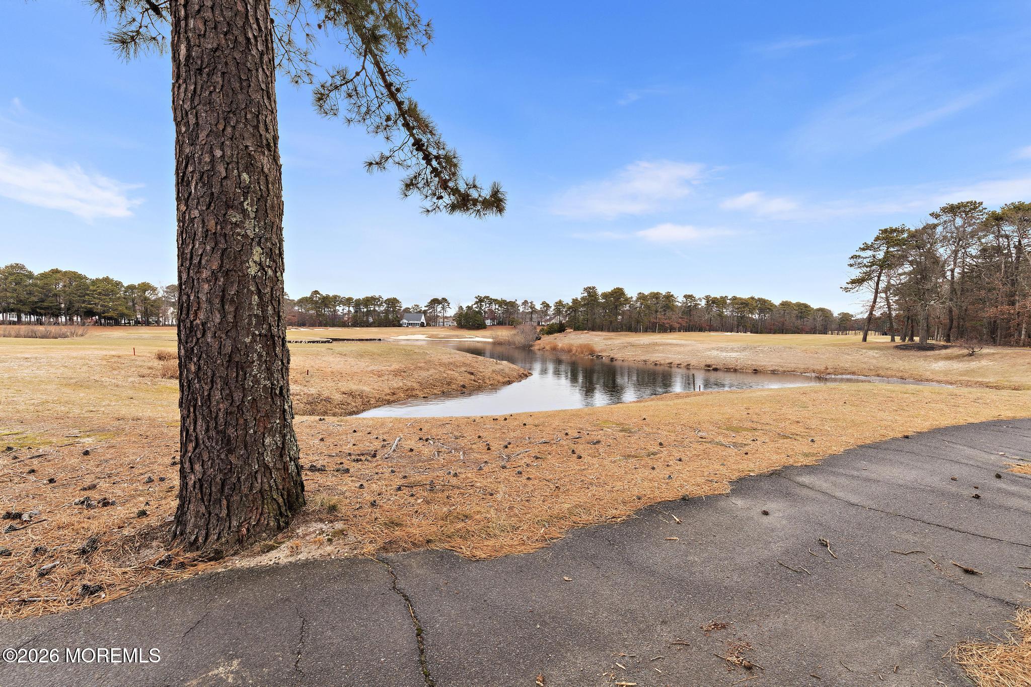407 Golf View Drive