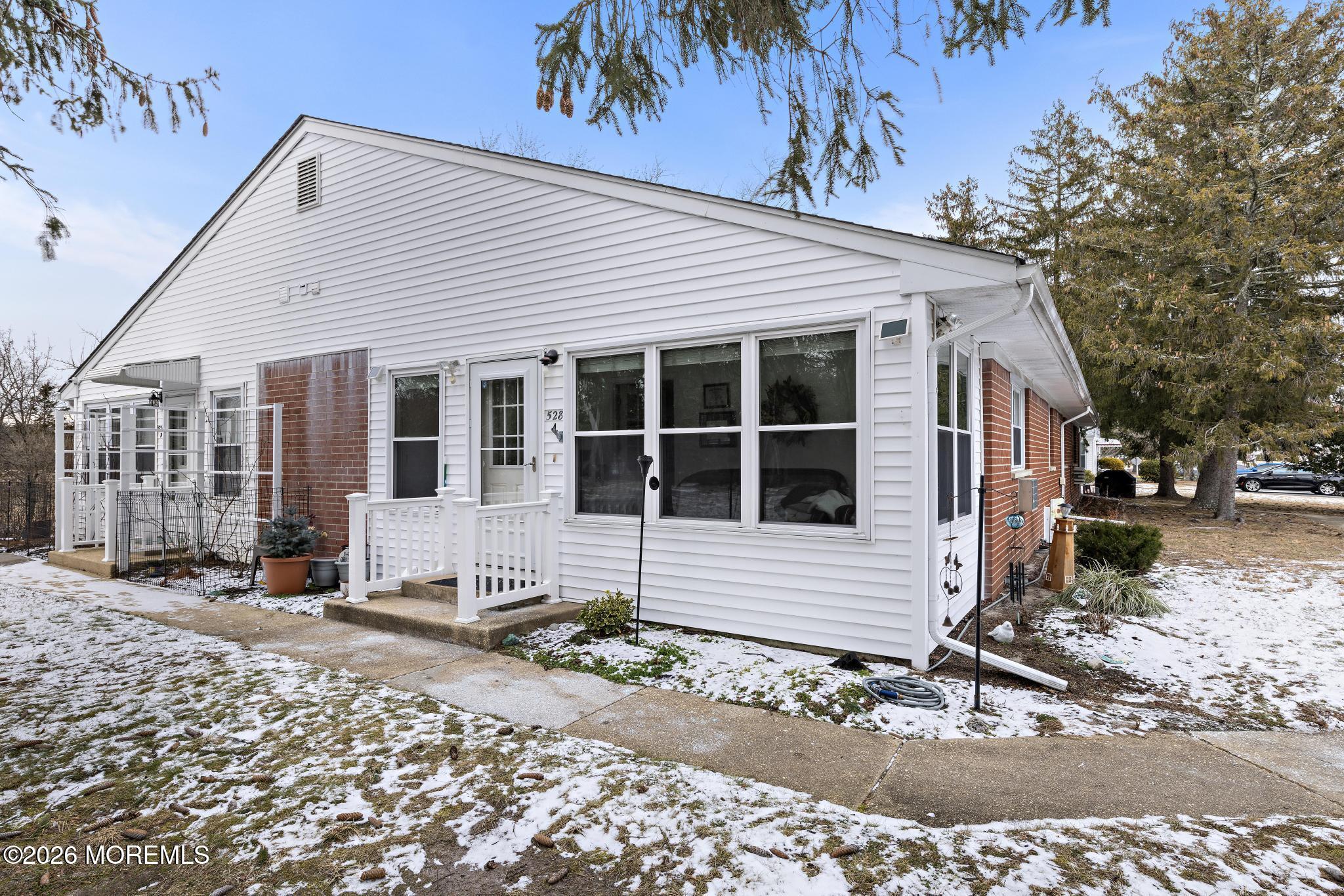 528 Lilac Lane A