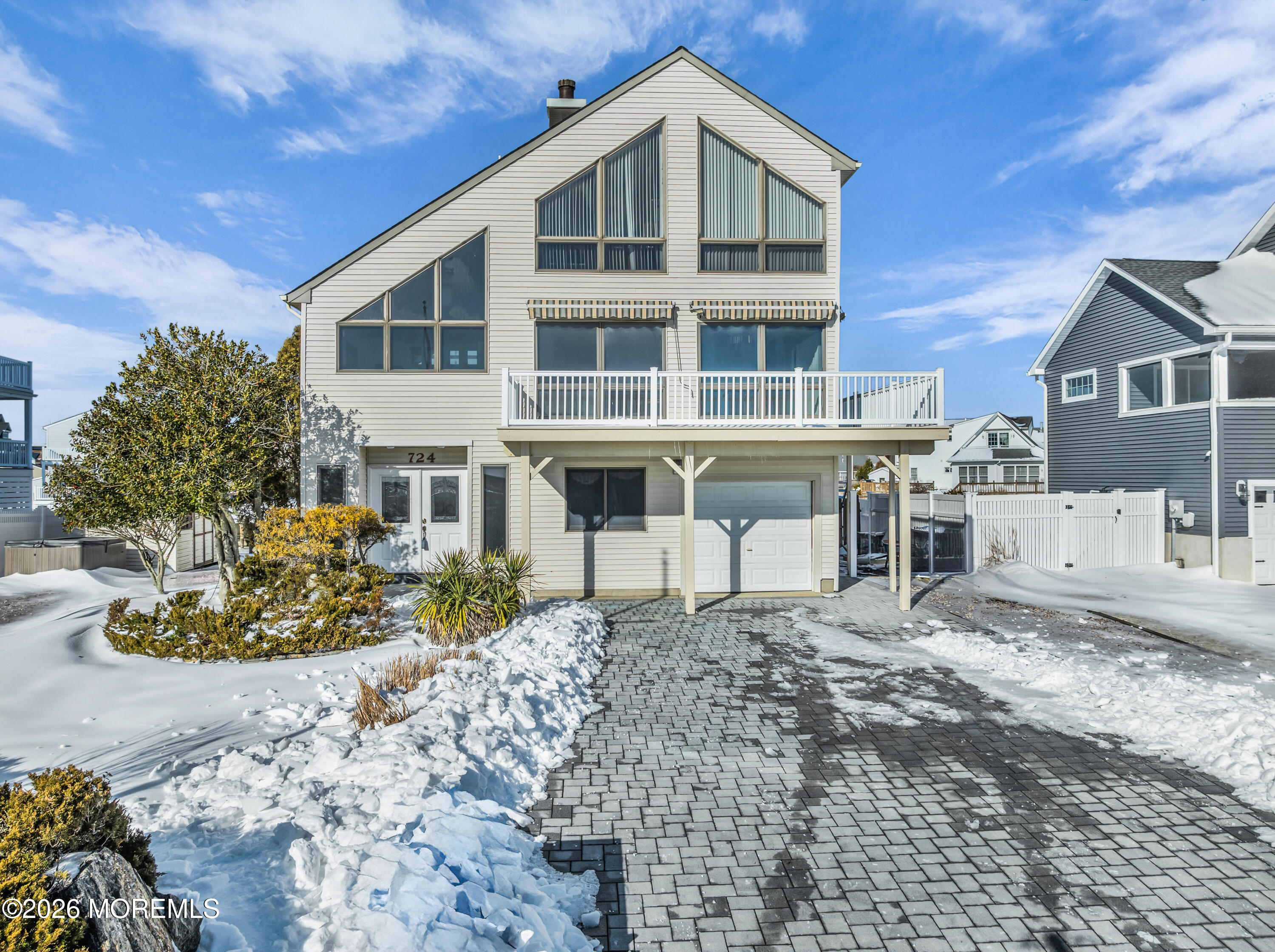 724 Newell Avenue