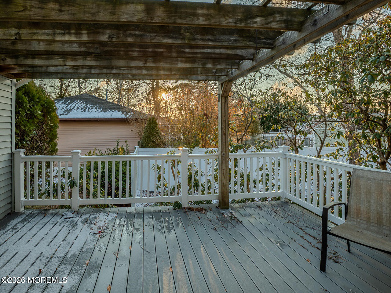 1038 White Cap Avenue