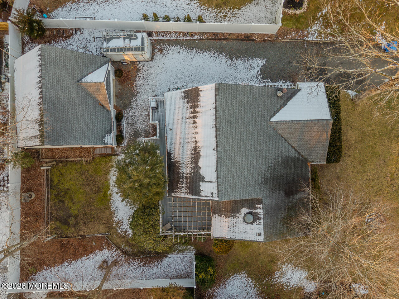 1038 White Cap Avenue