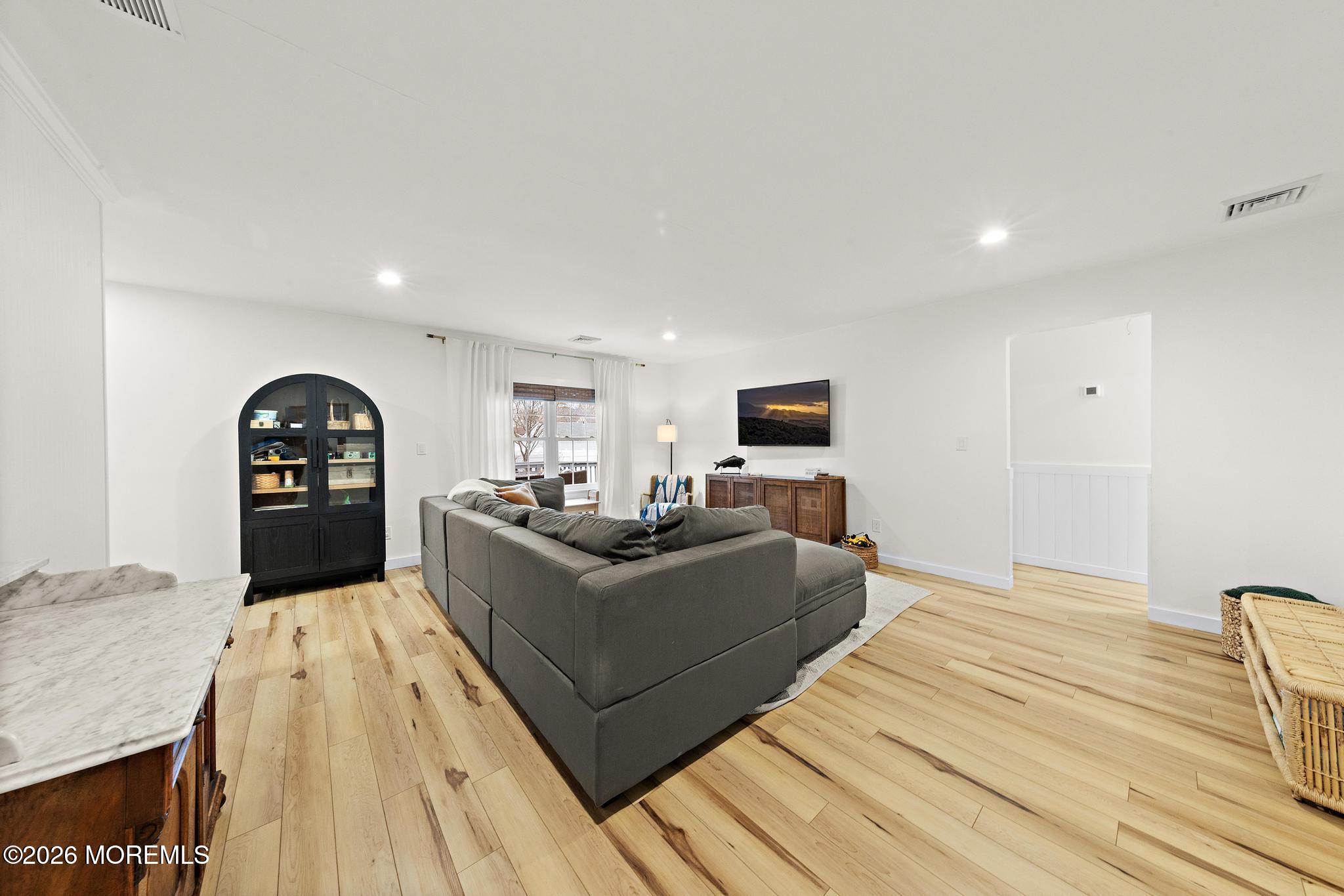 242 Outboard Avenue