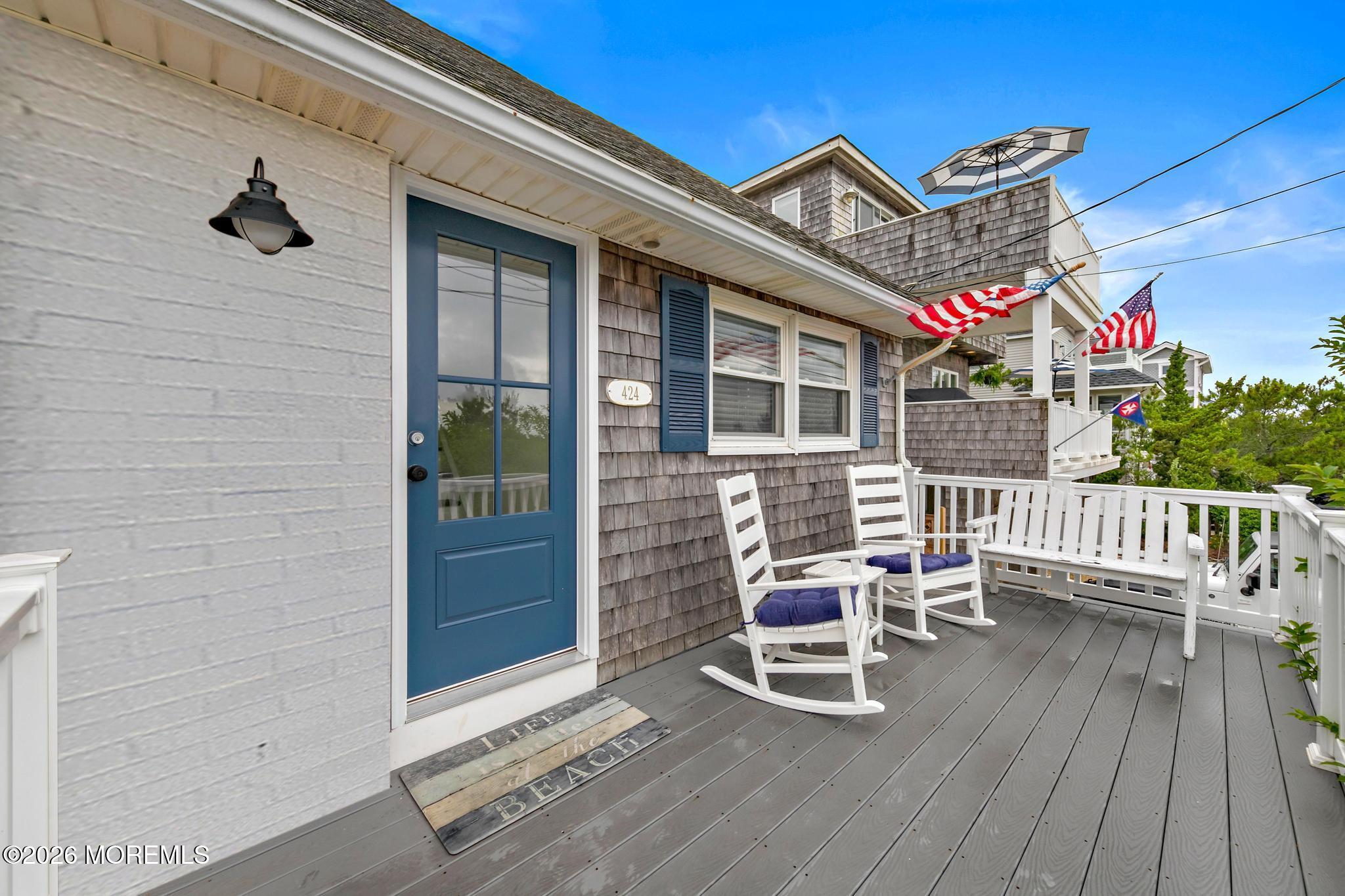 424 Iroquois Avenue