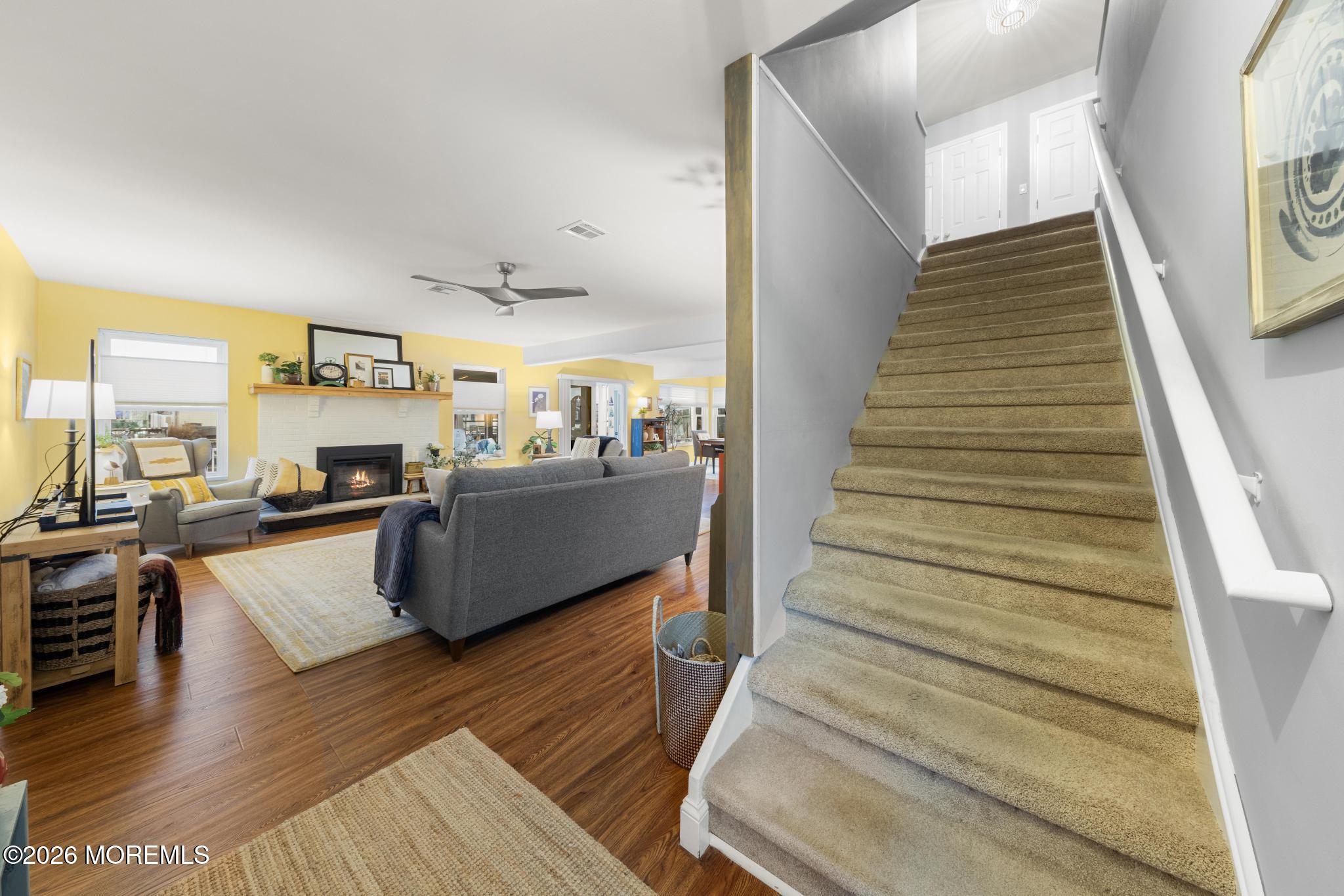 13 S Los Angeles Drive