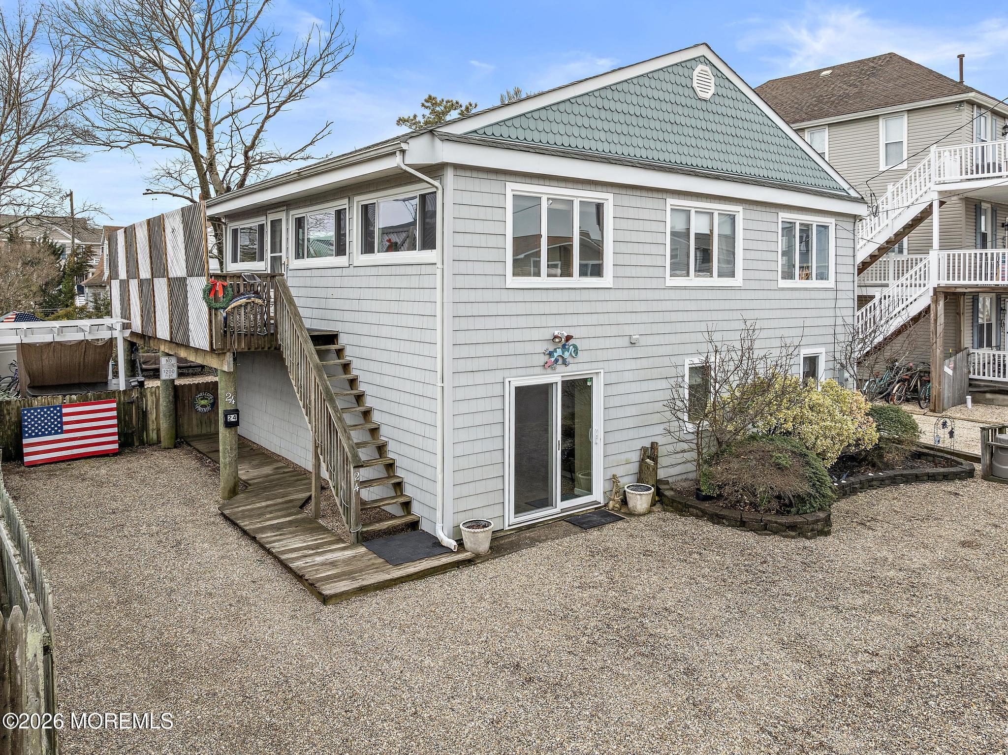 24 W New Jersey Avenue