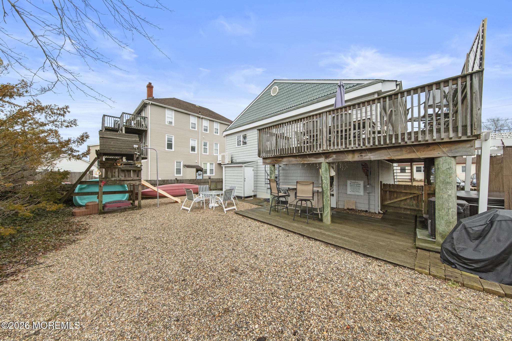 24 W New Jersey Avenue