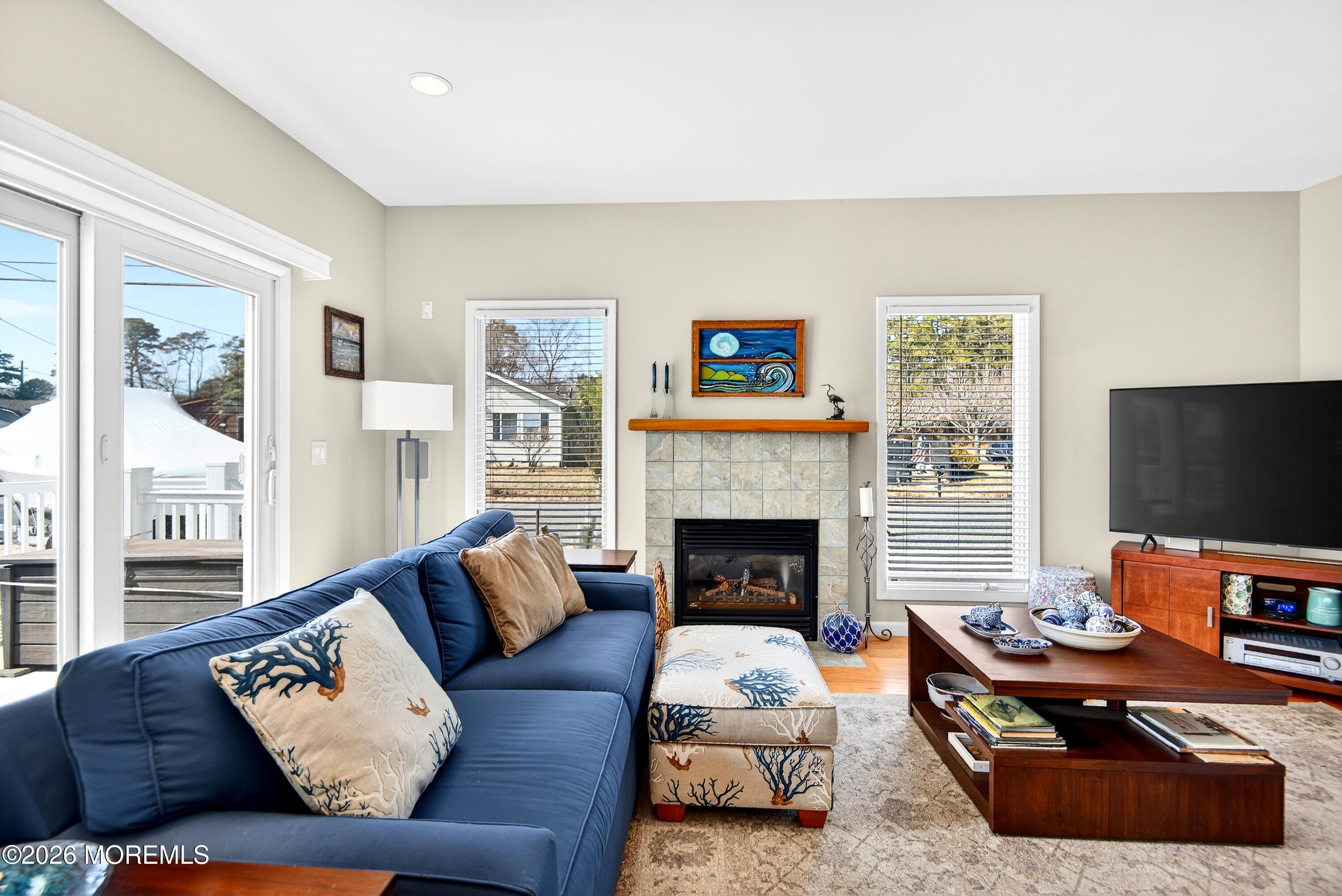 20 Edgewater Drive