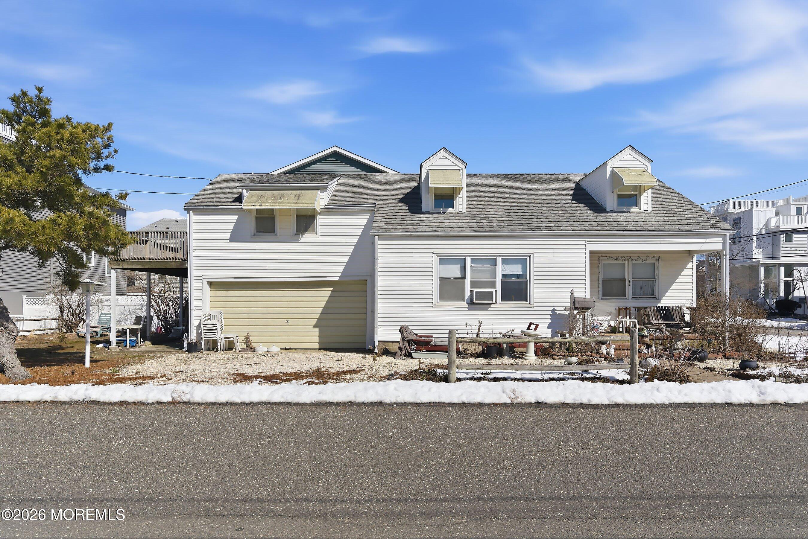 27 E 27th Street