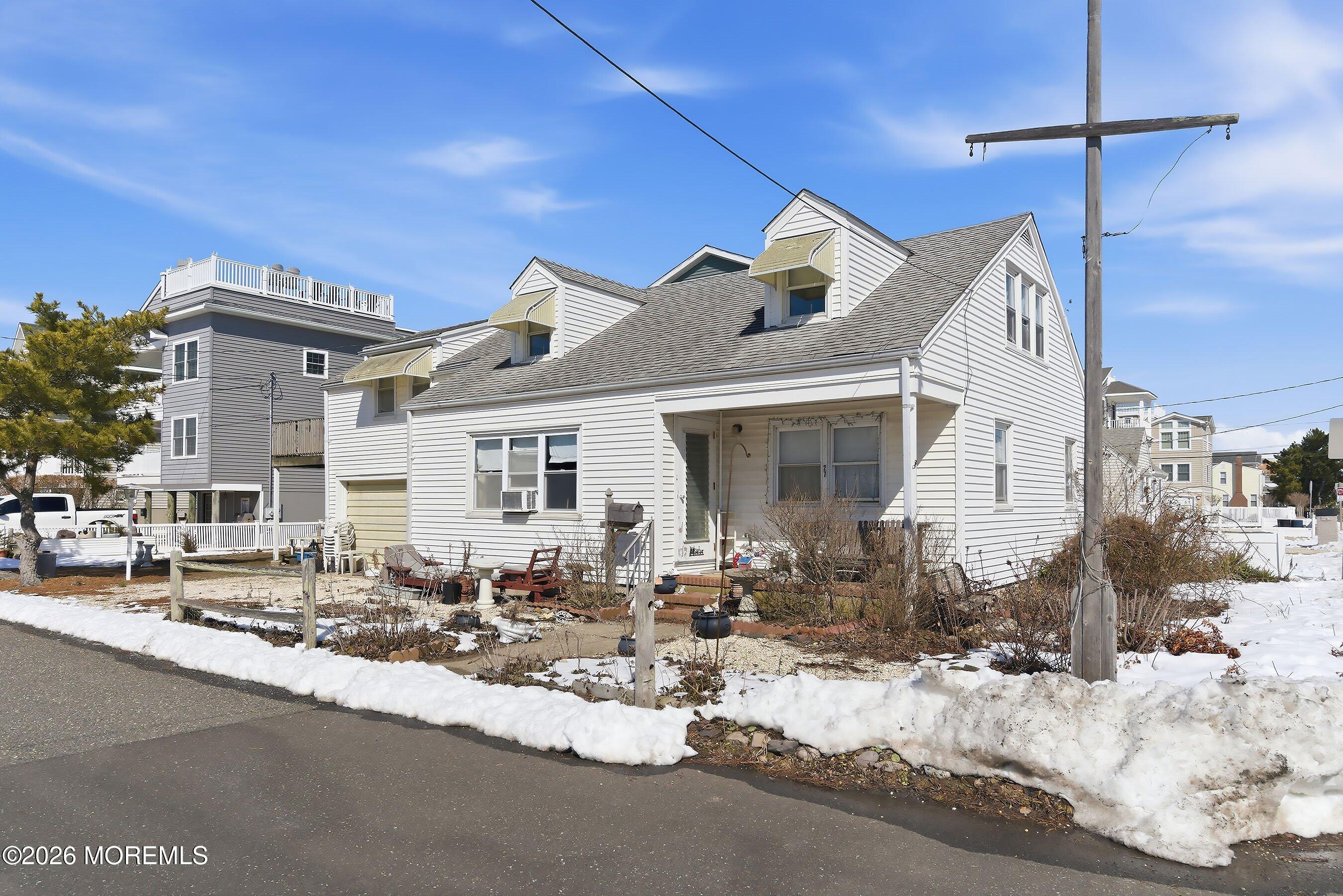 27 E 27th Street