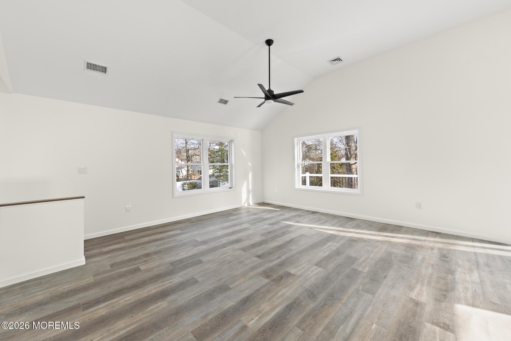 106 Polonia Way