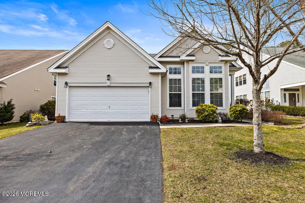 328 Golf View Drive
