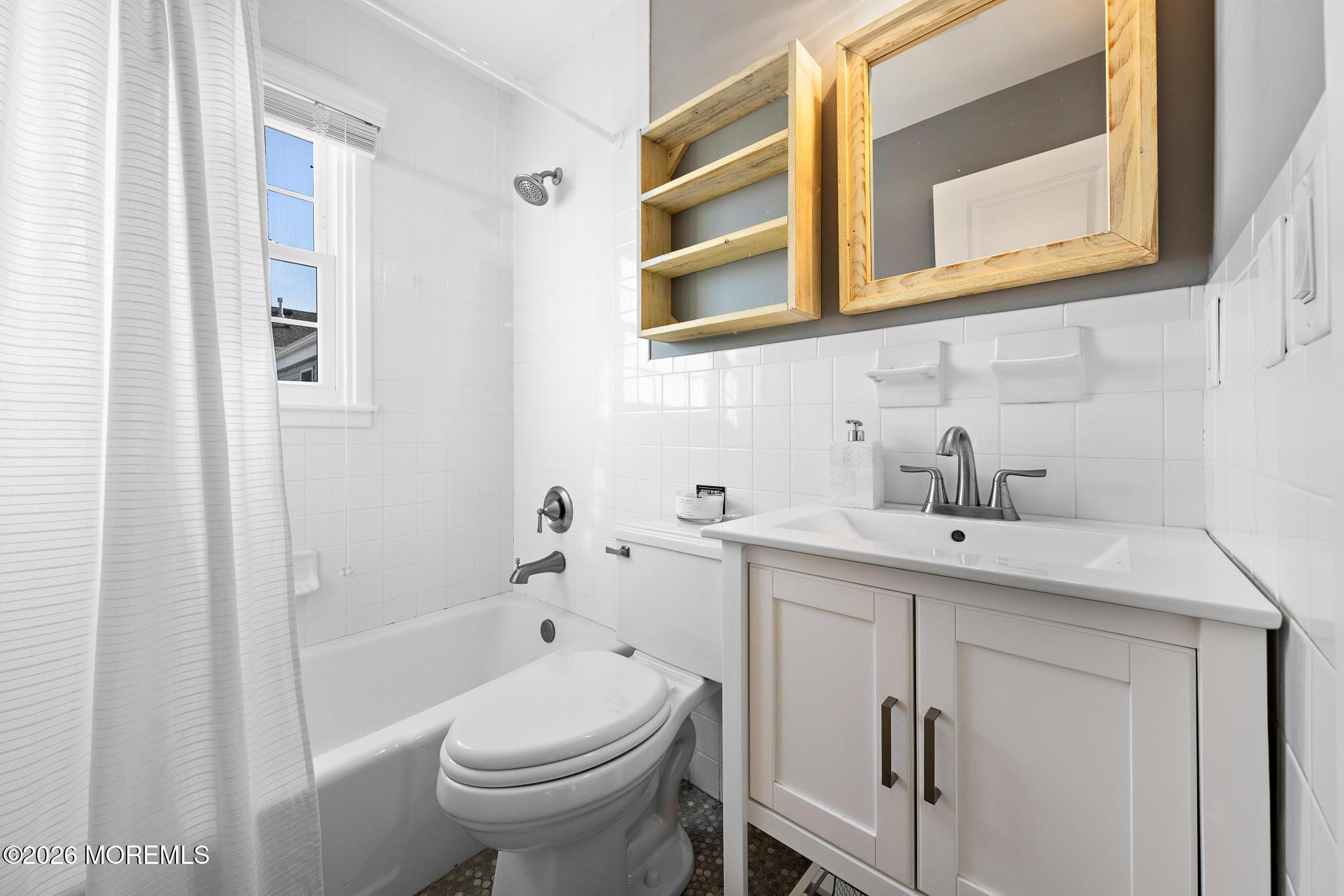6 E 51st Street