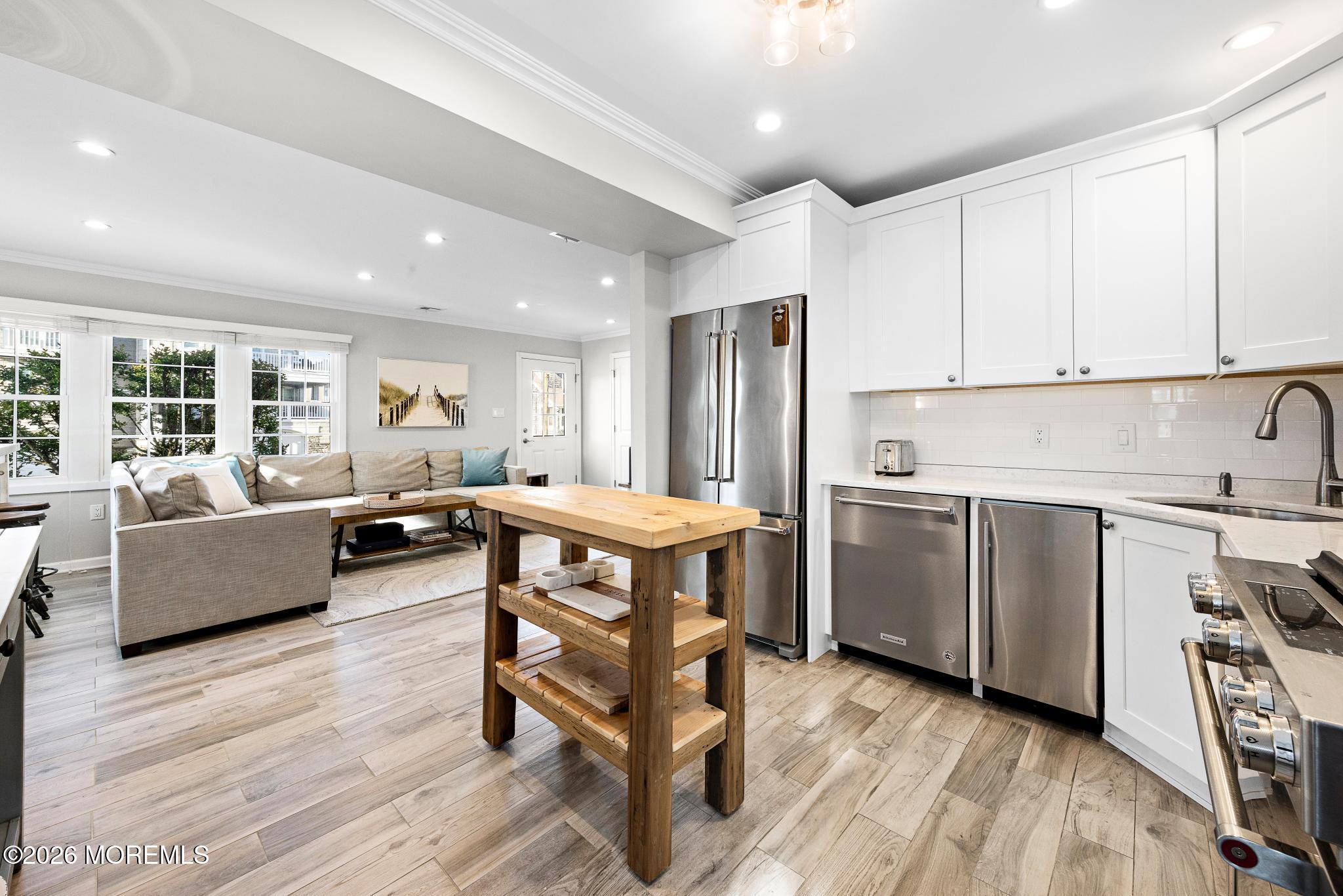 6 E 51st Street