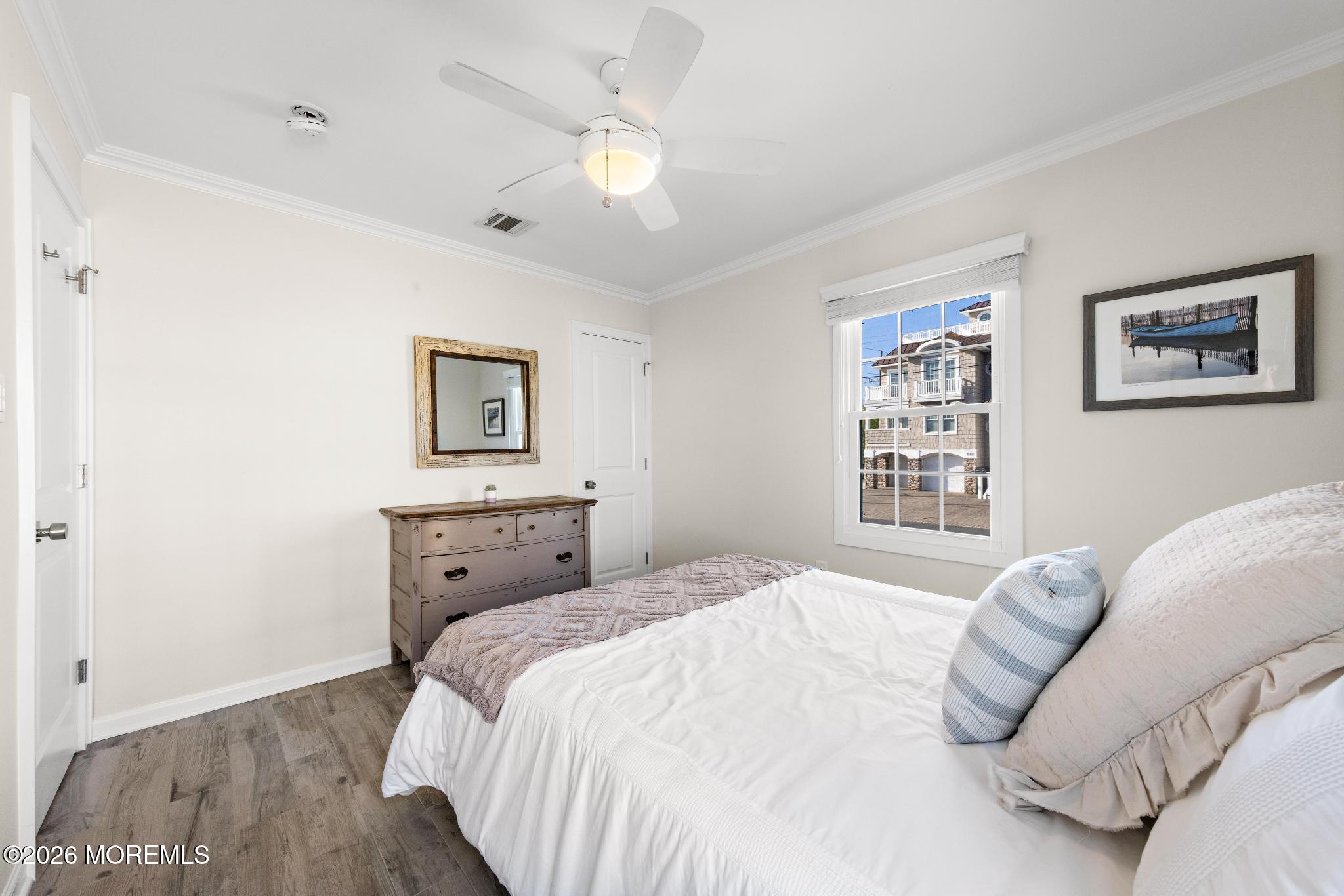 6 E 51st Street