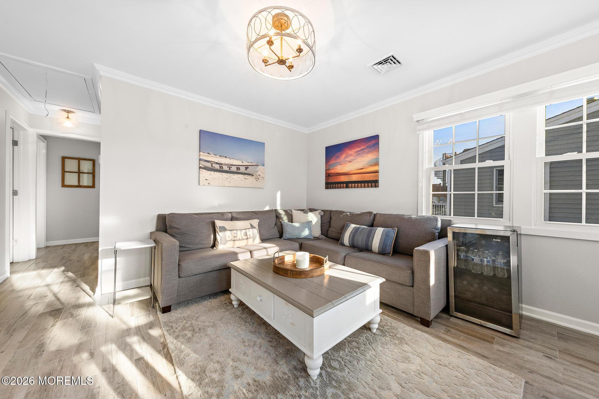 6 E 51st Street
