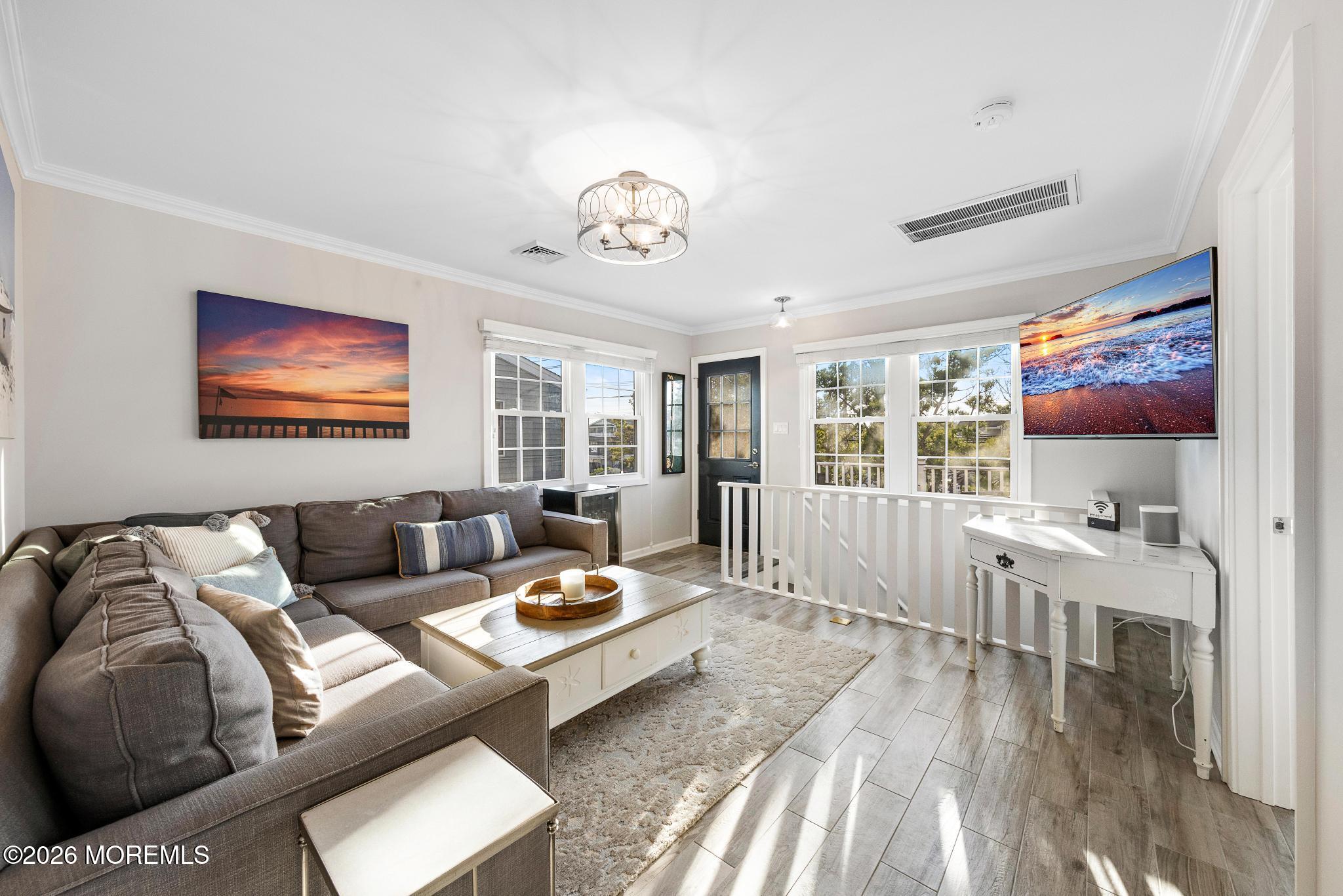 6 E 51st Street