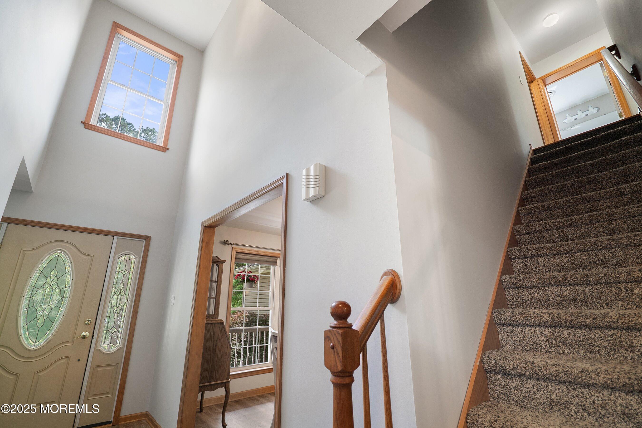 10 Hillside Avenue
