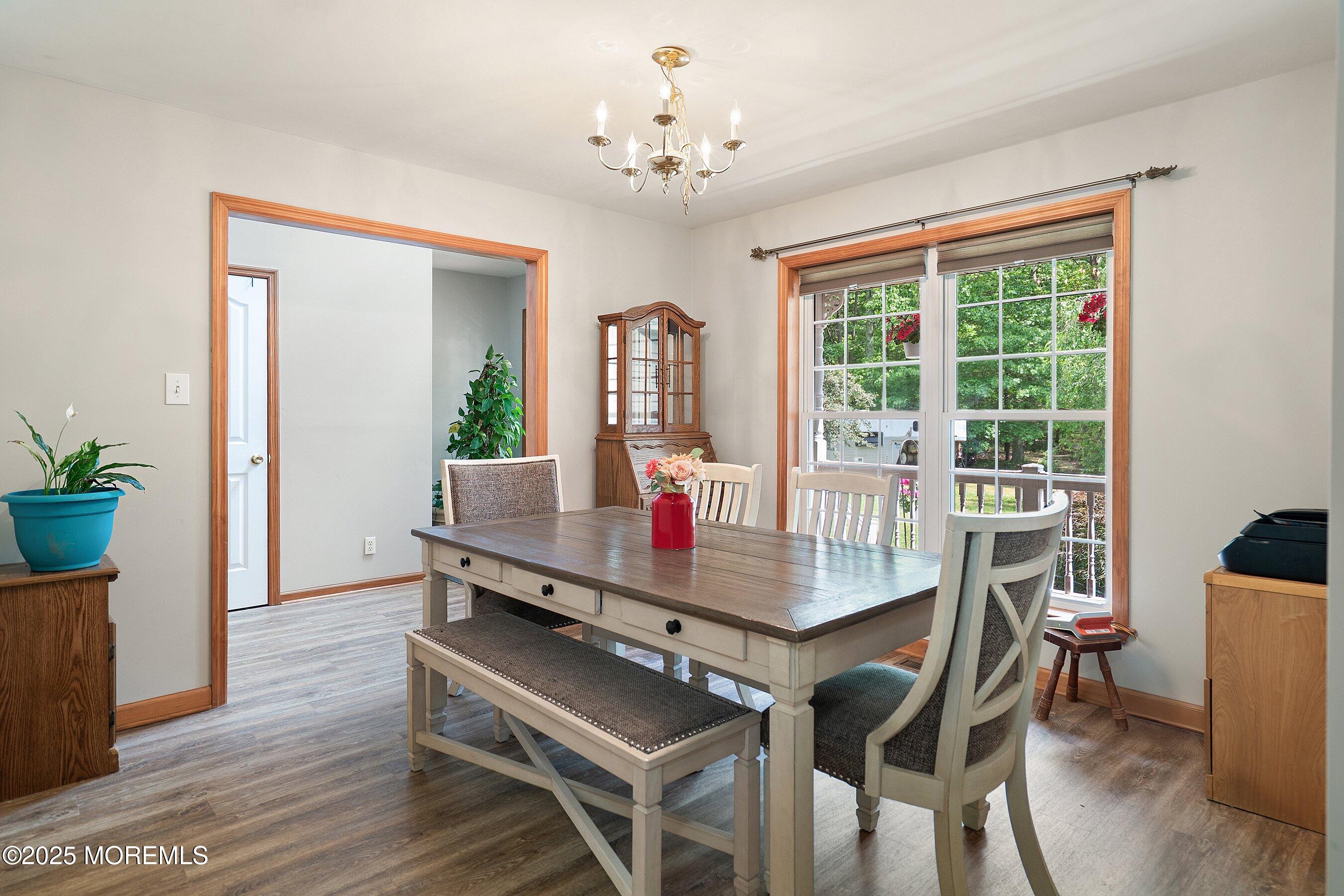 10 Hillside Avenue