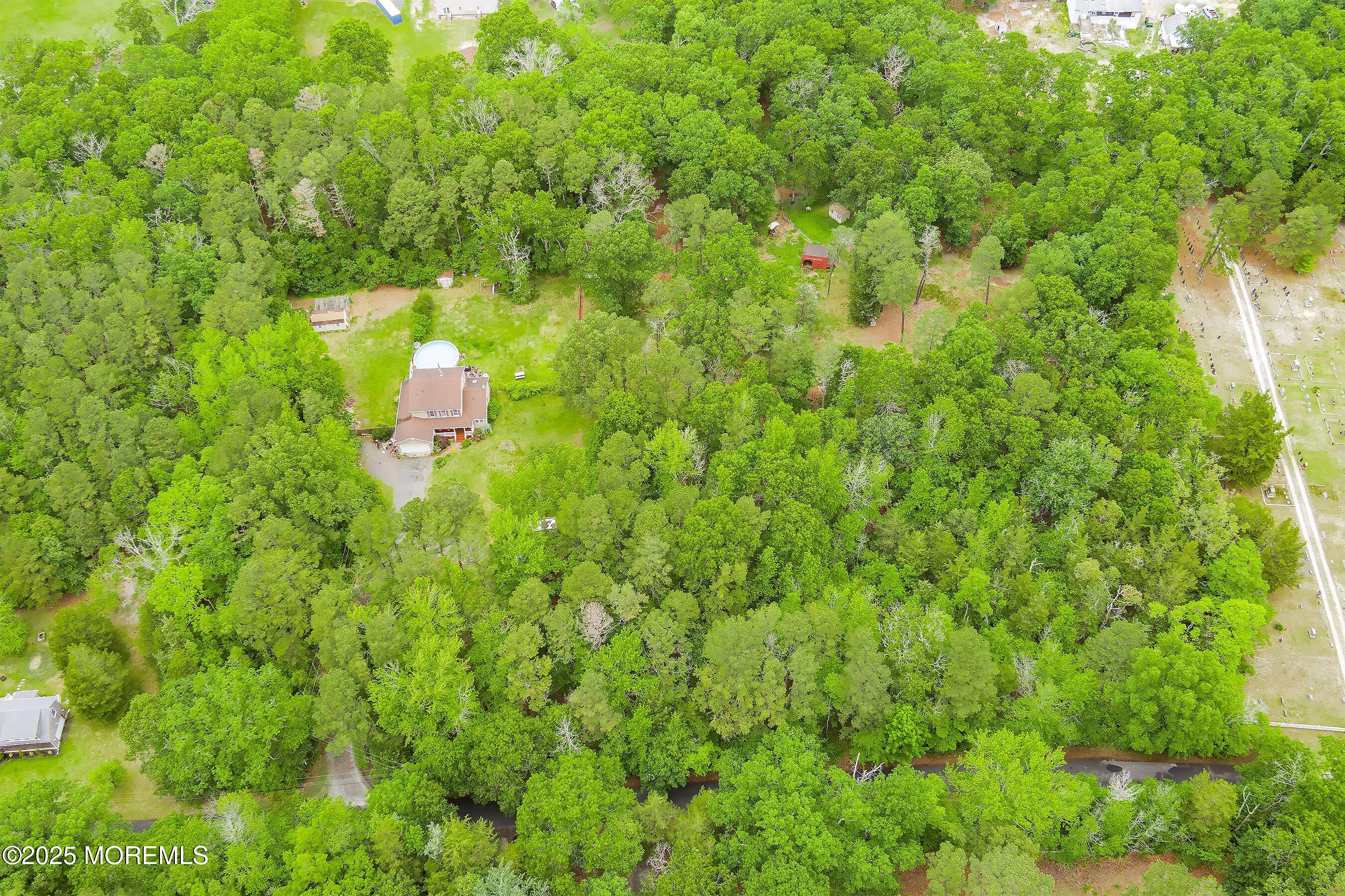10 Hillside Avenue